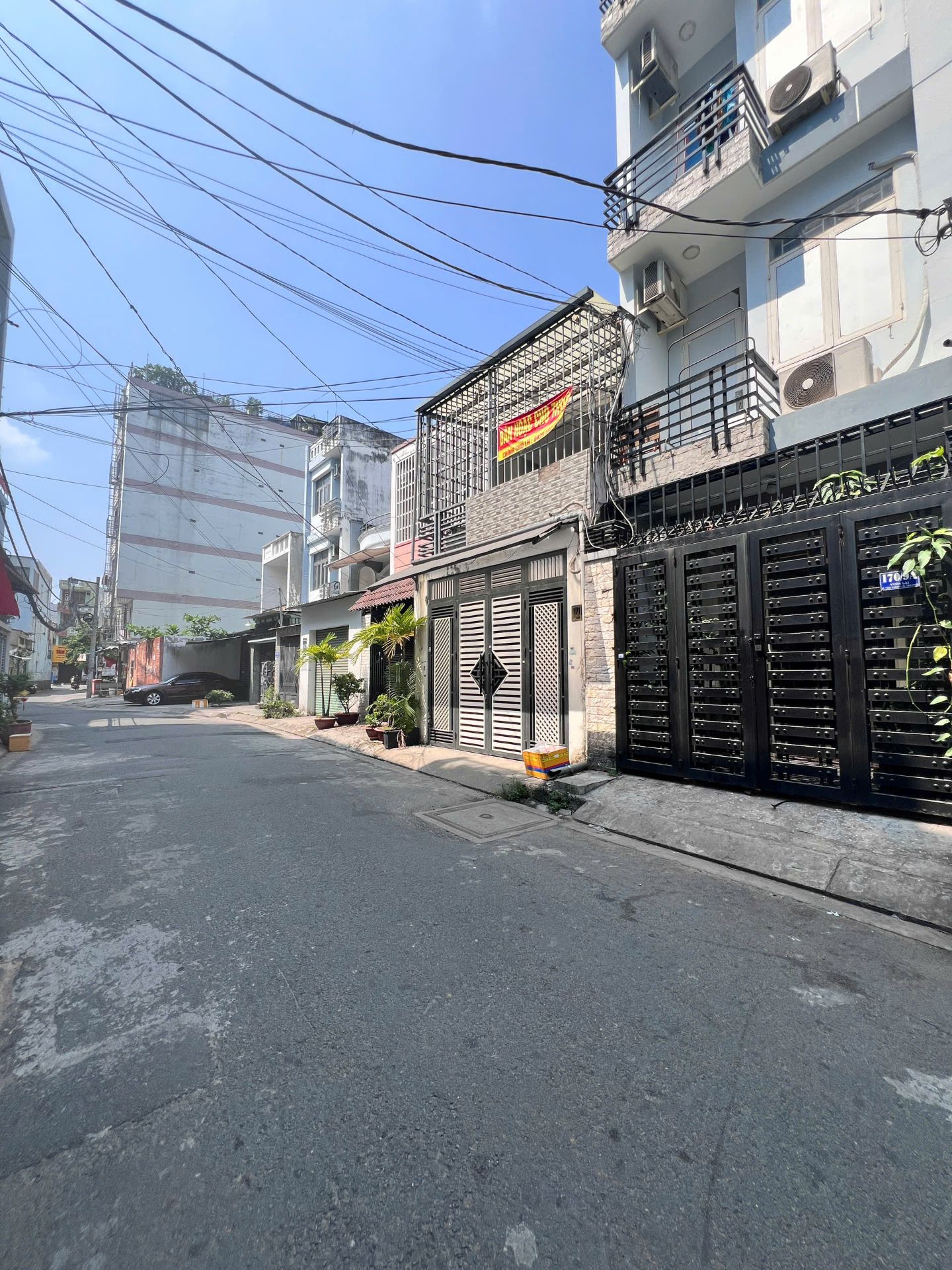 Bán nhà hẻm xe hơi thông 8m đường Vườn Lài_p.Tân Thành, CẤP 4, DT: 4.1x20m, Giá: 9 tỷ tl