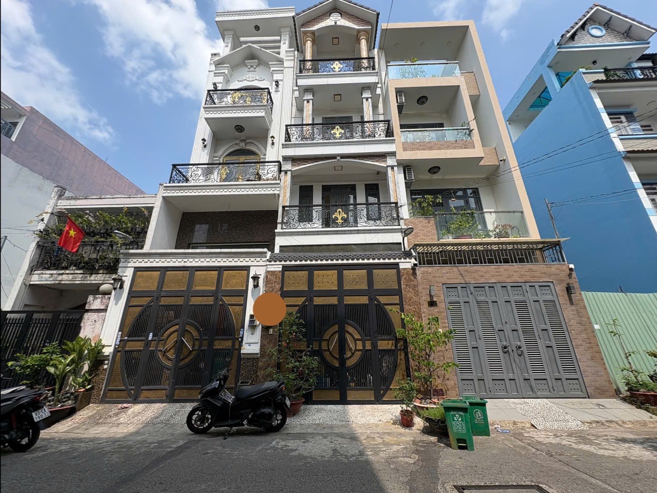 Nhà đẹp đang có dòng tiền sẵn 18tr/ tháng , DT:4x16,1 thích hợp cho thuê tiếp hoặc dọn vào ở ngay