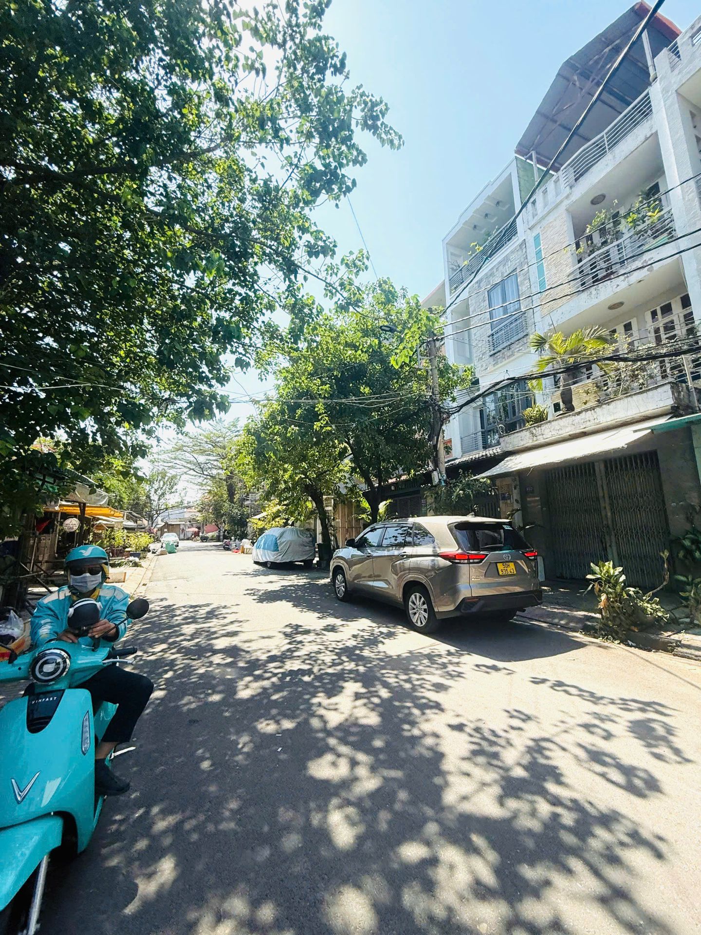 KHU VIP CÔNG VIÊN – PHAN ĐÌNH PHÙNG (4MX18M)_ TRỆT 2 LẦU – ĐƯỜNG 12M THÔNG CÓ VỈA HÈ