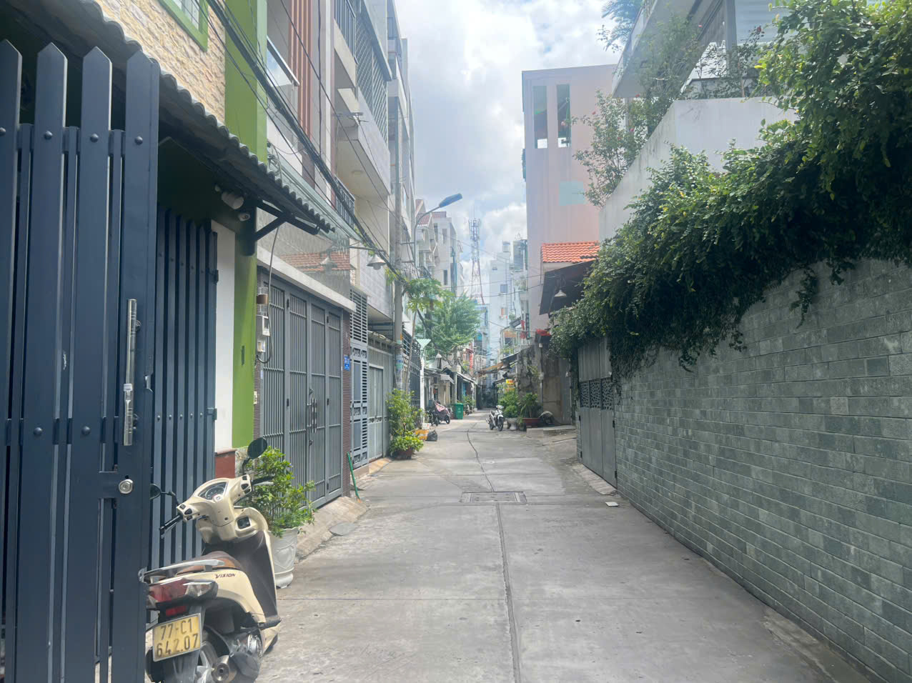 bán nhà hẻm 6m Thông Tân Hương(6x12m vuông 5PN mới tiện vào ở, giá tốt) 9.9 tỷ call 0788315668