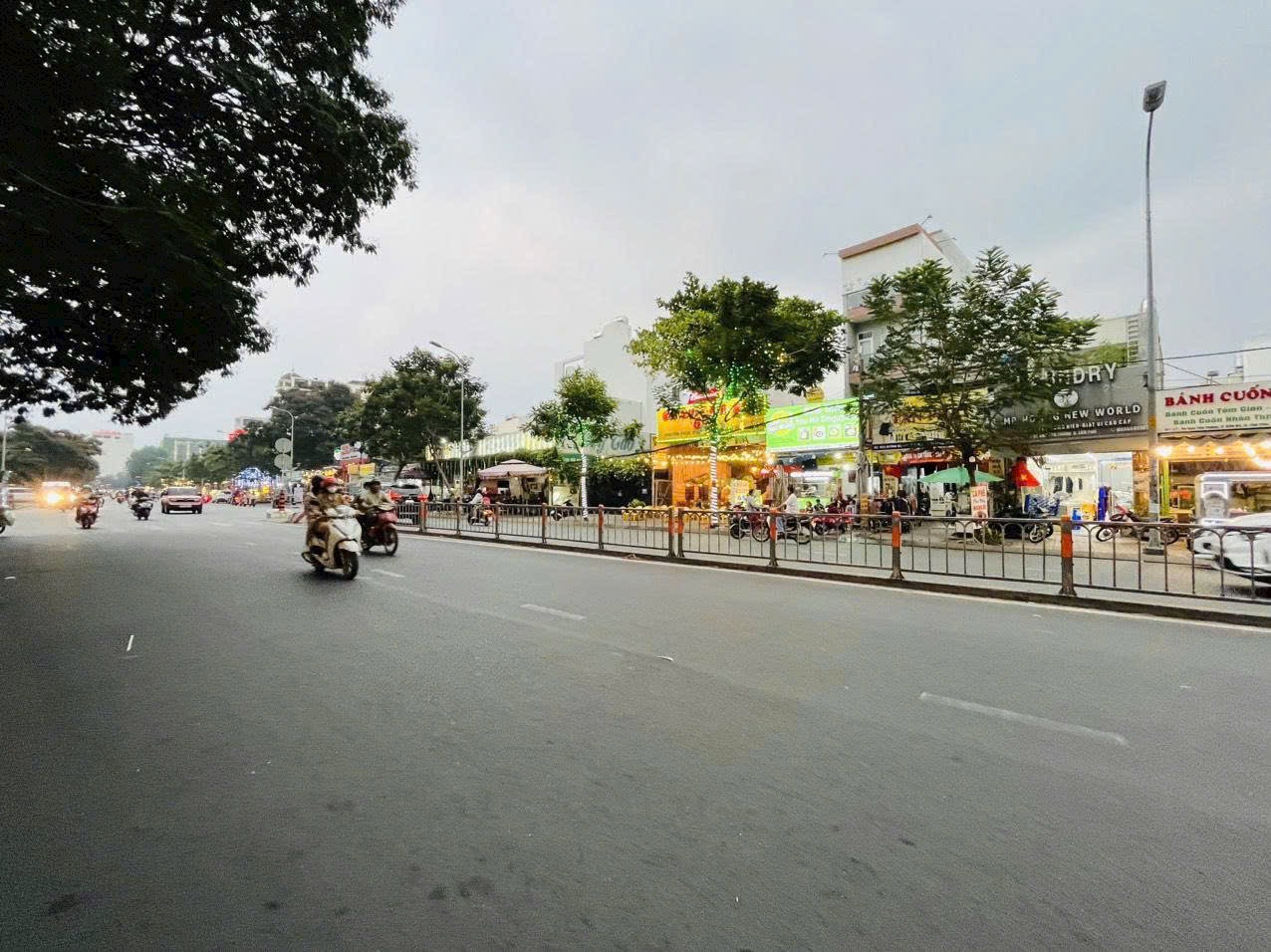 MTKD BỜ BAO TÂN THẮNG - AEON TÂN PHÚ DT:4x16M 1 LẦU - 15.5 TỶ