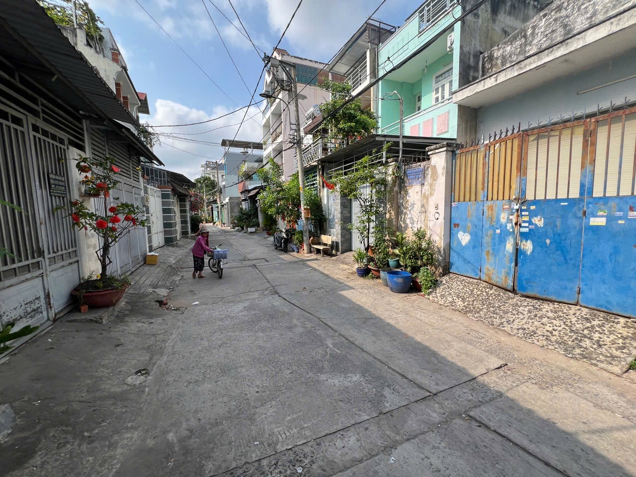 🔥 BÁN ĐẤT HẺM 5M ĐƯỜNG CHIẾN LƯỢC – BÌNH TRỊ ĐÔNG – GIÁ 4.9 TỶ! • Diện tích: 4 × 20m
