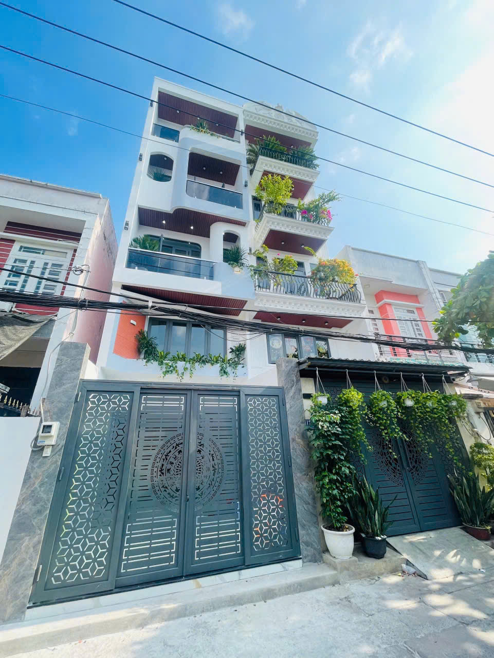 🔥BÁN NHÀ GÒ XOÀI - 4X16M - TRỆT LỬNG 3 LẦU SÂN THƯỢNG - FULL NỘI THẤT - GIÁ 8.9 TỶ