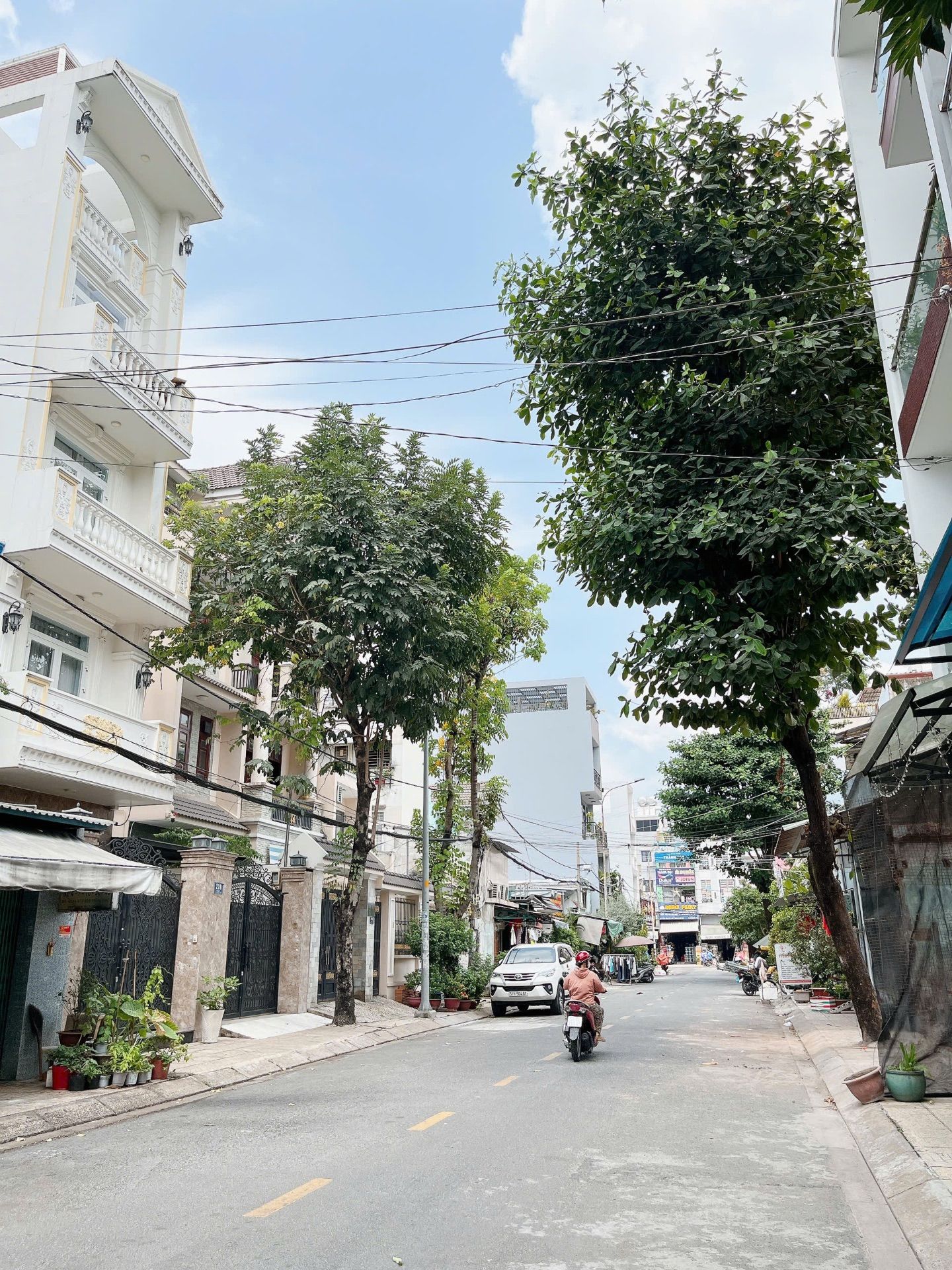 Nhà Mặt Tiền Đường Nguyễn Trường Tộ, Phường Tân Thành 4,2x18,5m Cấp 4 Giá : 11.8 Tỷ TL