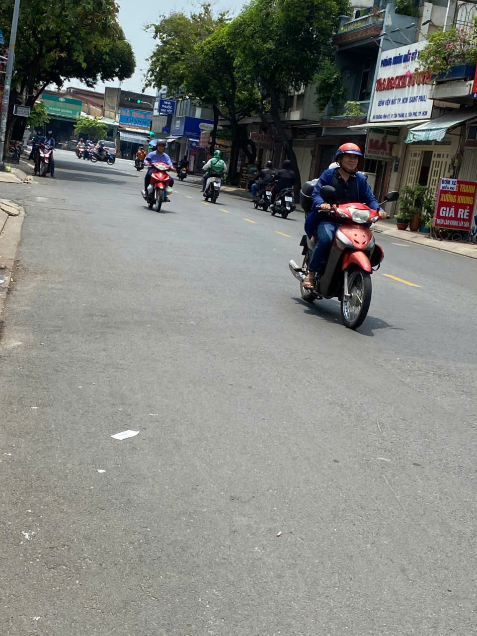 Mặt tiền đường Trương Vĩnh Ký, đoạn đẹp, chỉ cách Lũy Bán Bích khoảng 100m, khu dân cư sầm uất, thu