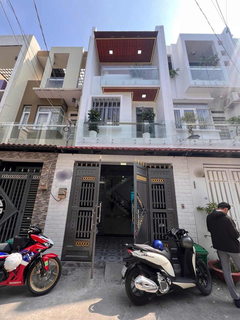 🔥 NHÀ 3 TẦNG KHU NHÀ CAO TẦNG LIÊN KHU 4-5 – P. BÌNH TÂN – GIÁ 5.45 TỶ! • Diện tích: 4 × 16m