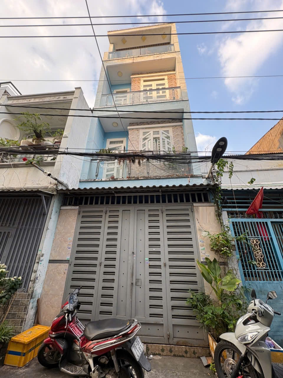 BÁN NHÀ ĐƯỜNG SỐ 14 NGAY LÊ VĂN QUỚI - 4X10M - TRỆT 2 LẦU SÂN THƯỢNG - GIÁ 5,7 TỶ