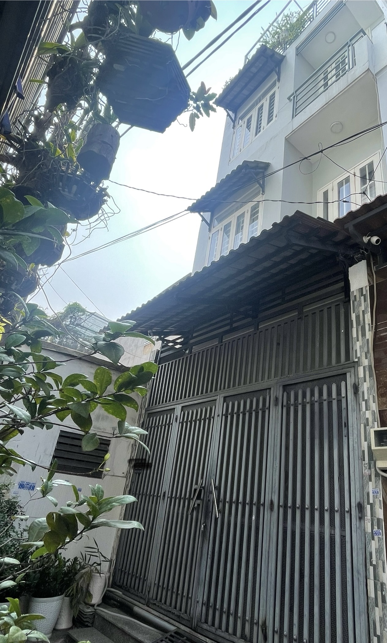 NHÀ 1 TRỆT 2 LẦU + ST ĐƯỜNG B3 – 4×10M – GẦN AEON TÂN PHÚ – GIÁ 5.69 TỶ TL
