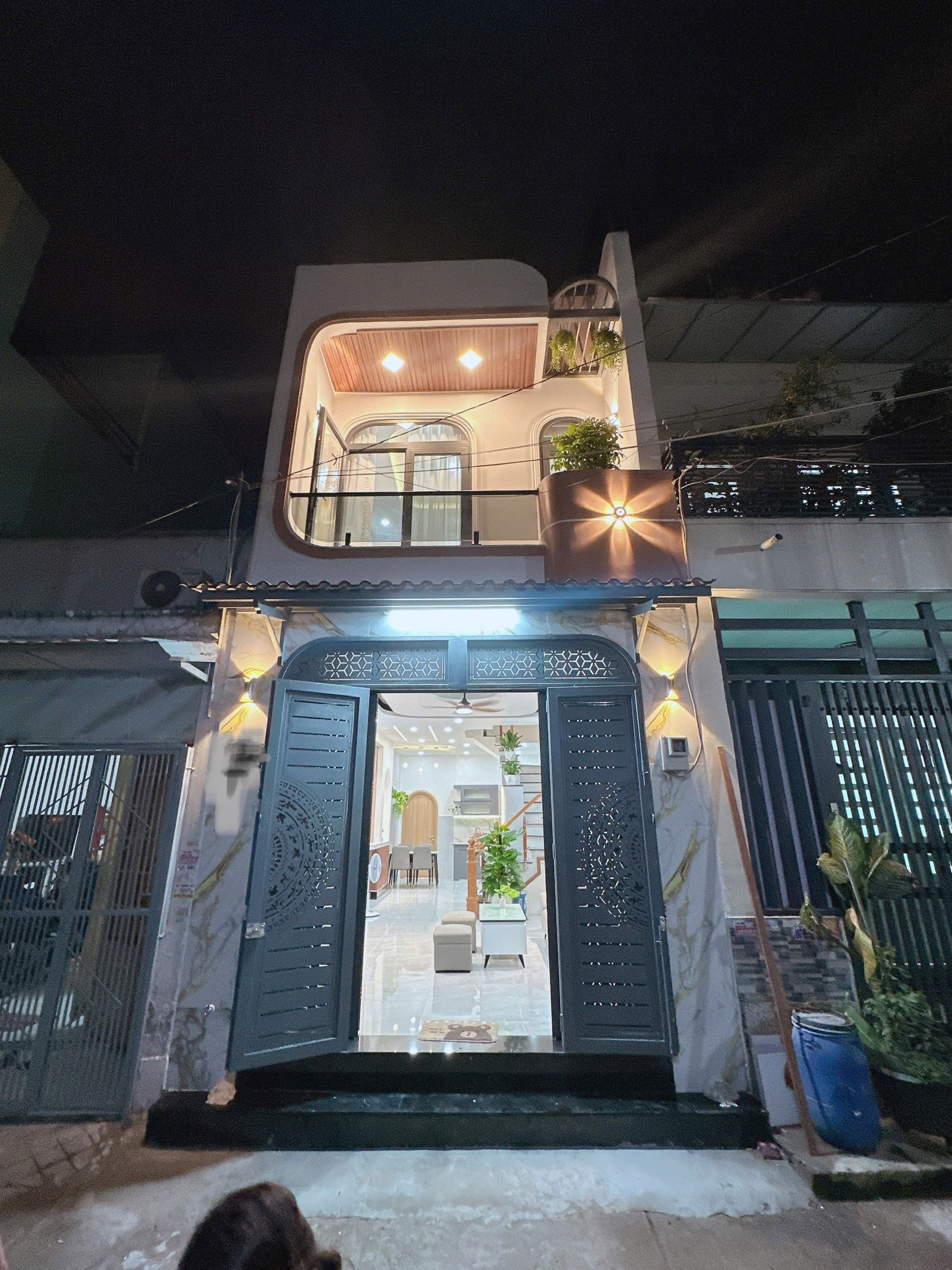 Nhà đẹp giá khu tên lửa giá cực tốt chỉ 5T58 TL ,DT:4x14 vuông vứt 3PN 3WC giá cực tốt lắm rồi A/cạ