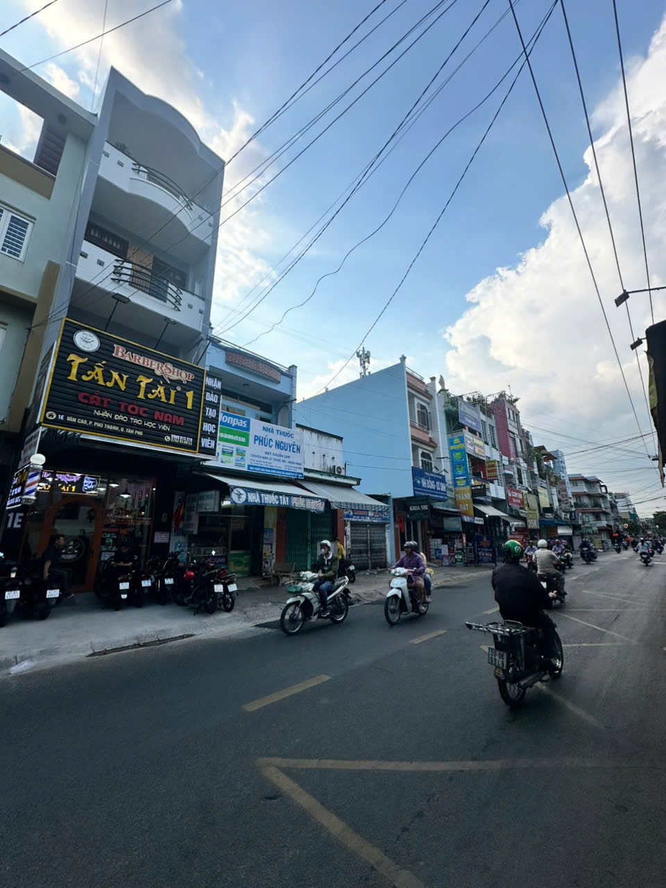 NHÀ ĐẸP MT VĂN CAO – TÂN PHÚ | 4x17m | 2 LẦU ST | 12.5 TỶ TL