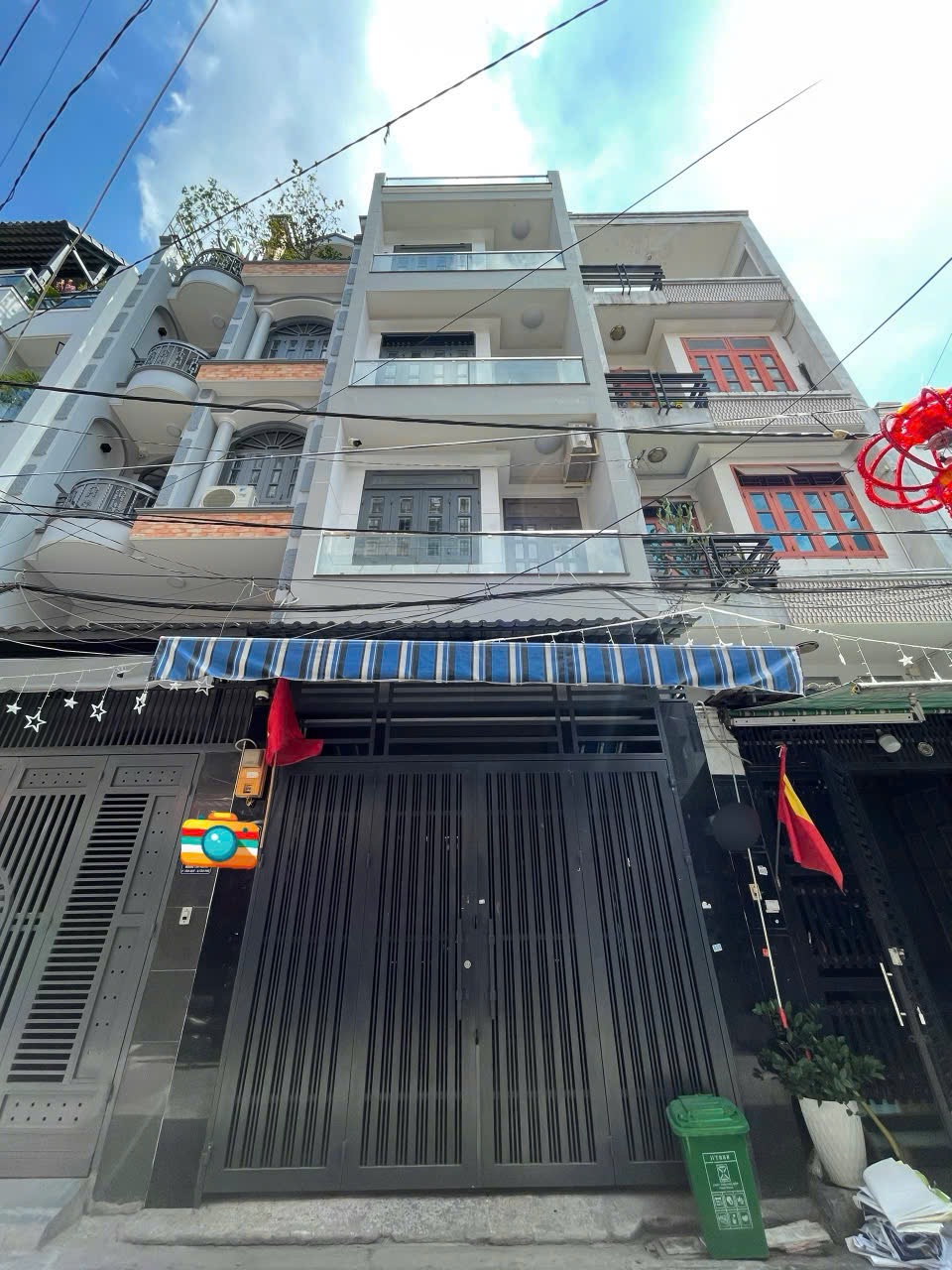 BÁN NHÀ HẺM XE HƠI ĐƯỜNG TÂN HƯƠNG - 4X15M - TRỆT, 3 LẦU, SÂN THƯỢNG - GIÁ BÁN 8.5 TỶ