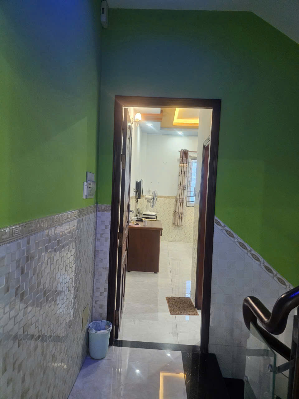🔹 Bán nhà hẻm Bình Trị Đông, Bình Tân: Diện tích 4x14, Giá 6,3 tỷ, 4 tầng