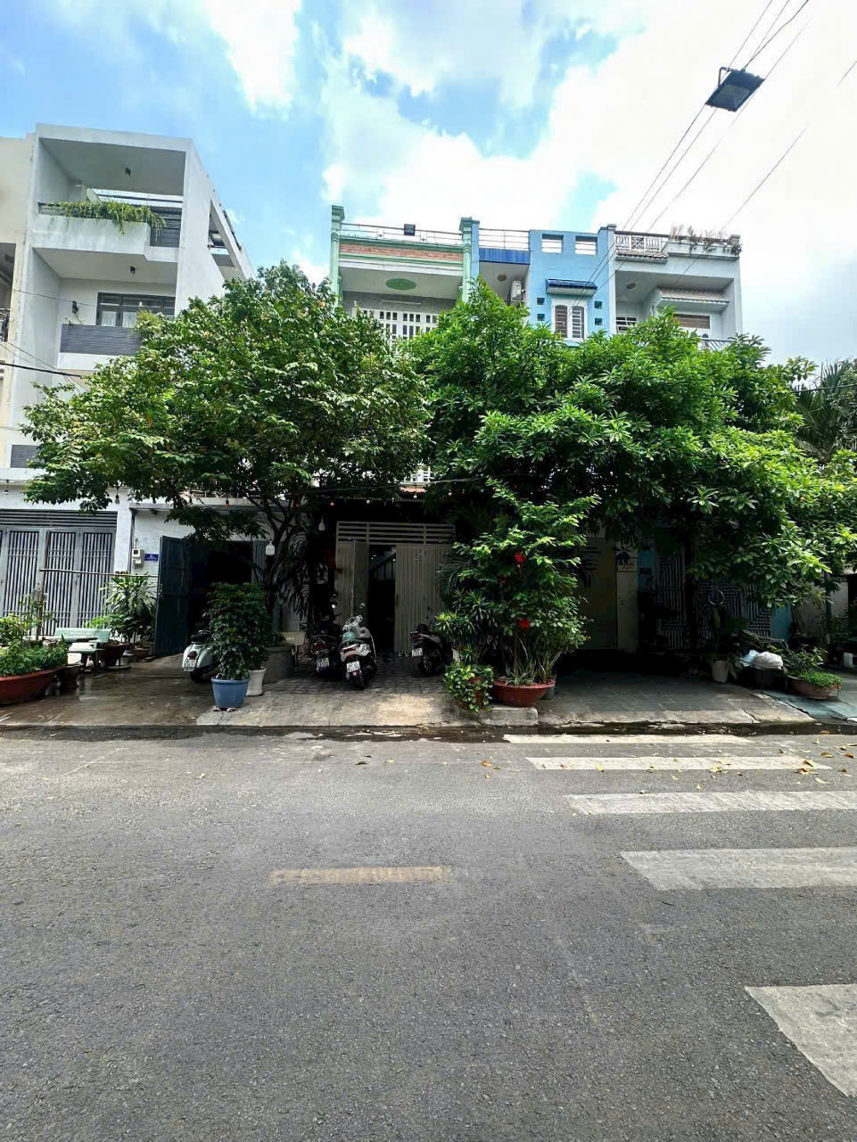 Bán Nhà Mặt Tiền Nội bộ DC, Đường DC 7