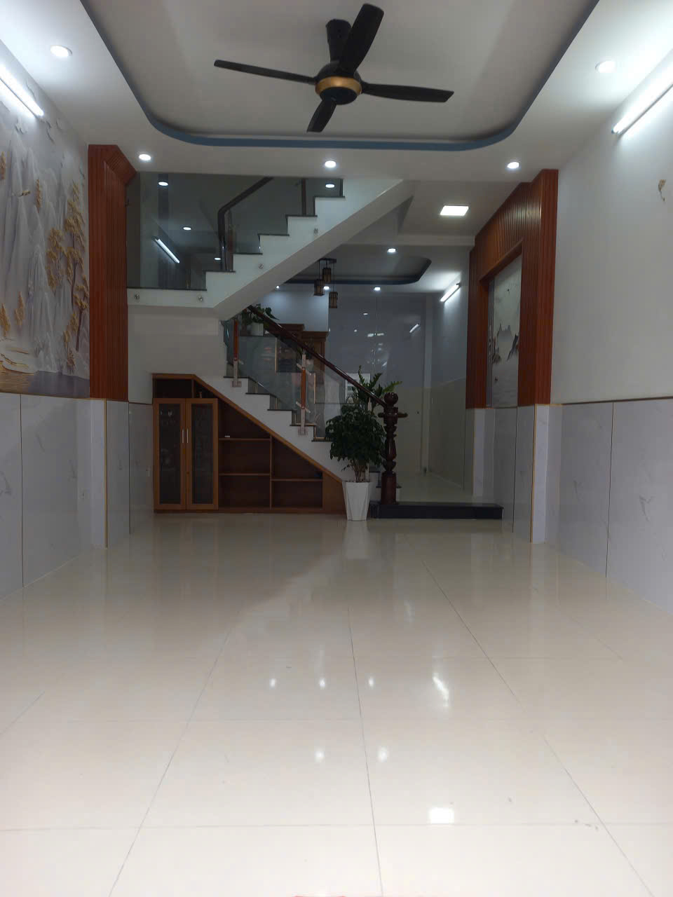 🏠 Nhà hẻm Bình Hưng Hòa B, Bình Tân, 4.03x11.47m, 5.35 tỷ, 1 lầu