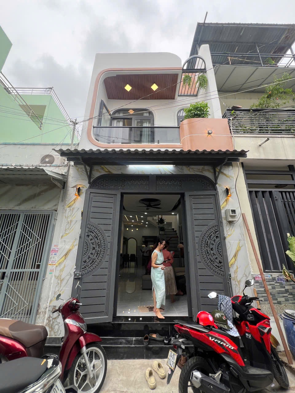 🔥BÁN NHÀ HẺM XE HƠI ĐƯỜNG LÊ ĐÌNH CẨN - NGAY KHU TÊN LỬA - 4X14M - CÓ PHÒNG NGỦ DƯỚI TRỆT