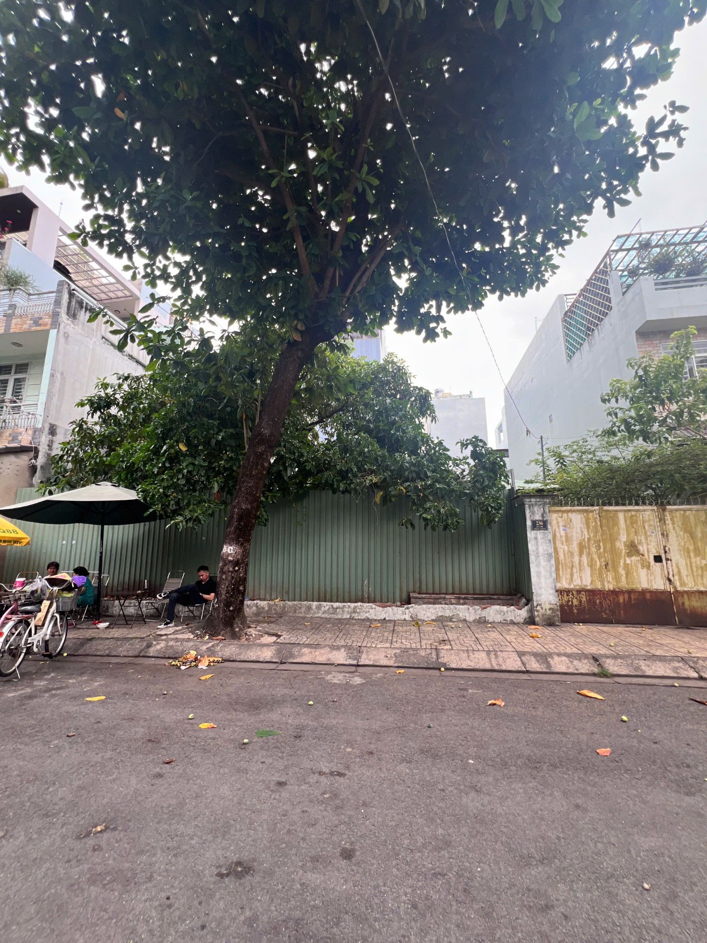 Khuôn đất hiếm MT đường 16m LÊ LÂM. 16X19M. GIÁ NHỈNH 35 TỶ