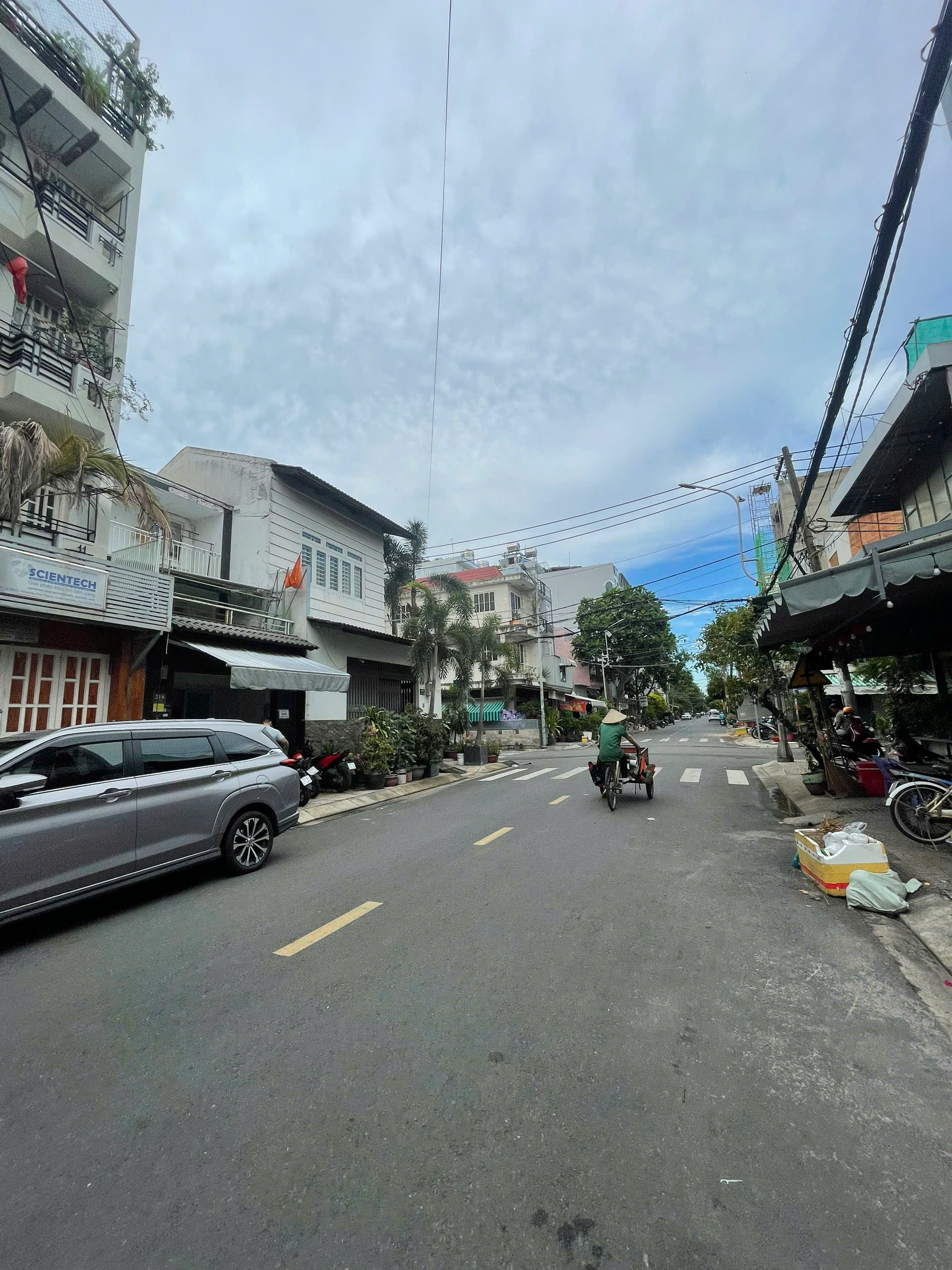 Mặt tiền Khu nội Bộ Họ Lê_p.Phú Thạnh_Tân Phú, DT: 3,8x18m, trệt 3 lầu, Giá: 10.7 tỷ tl