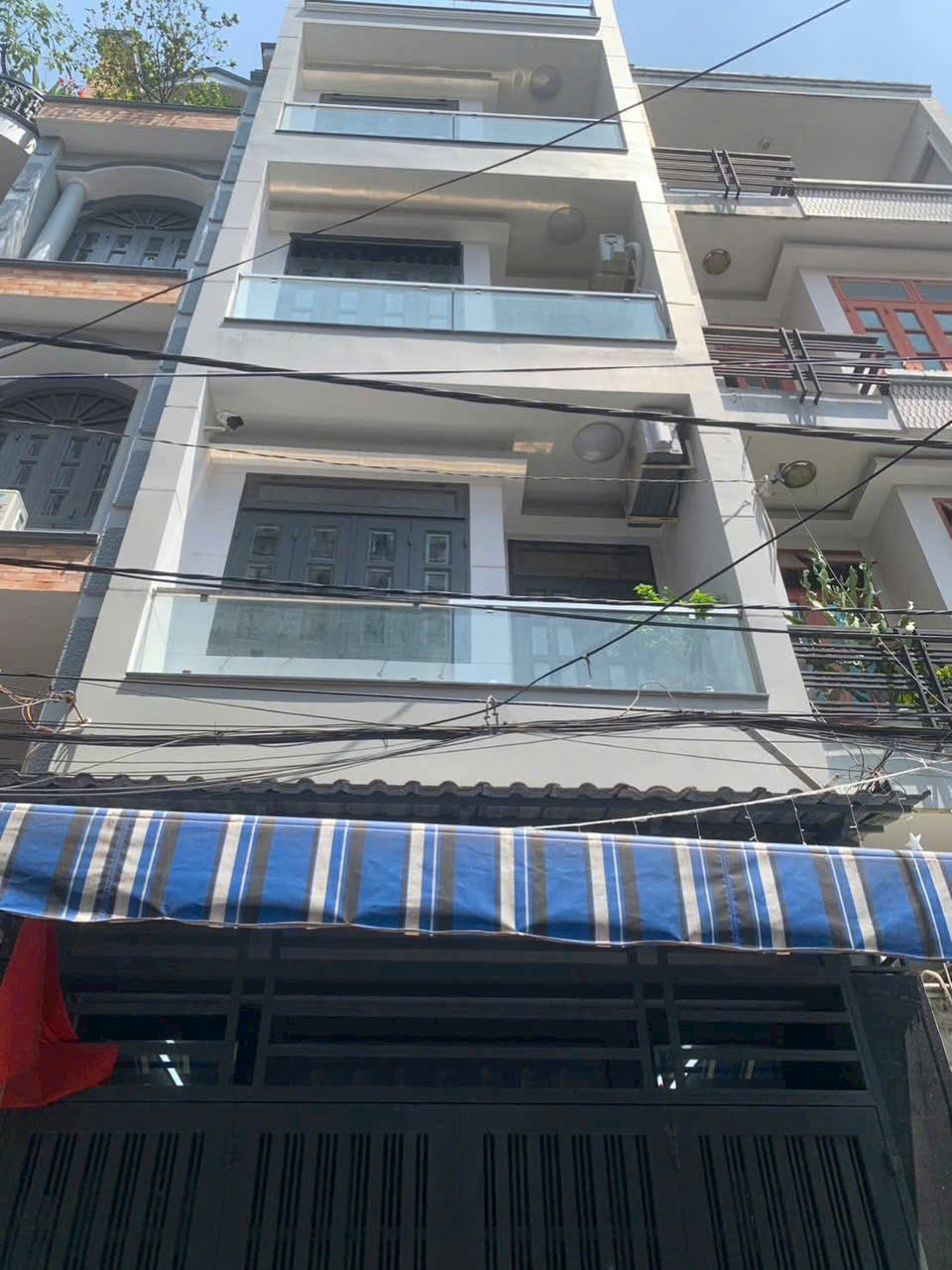 NHÀ 1 TRỆT 3 LẦU + ST TÂN HƯƠNG – HXH NHỰA 8M – HOÀN CÔNG ĐẦY ĐỦ – GIÁ 8.6 TỶ TL