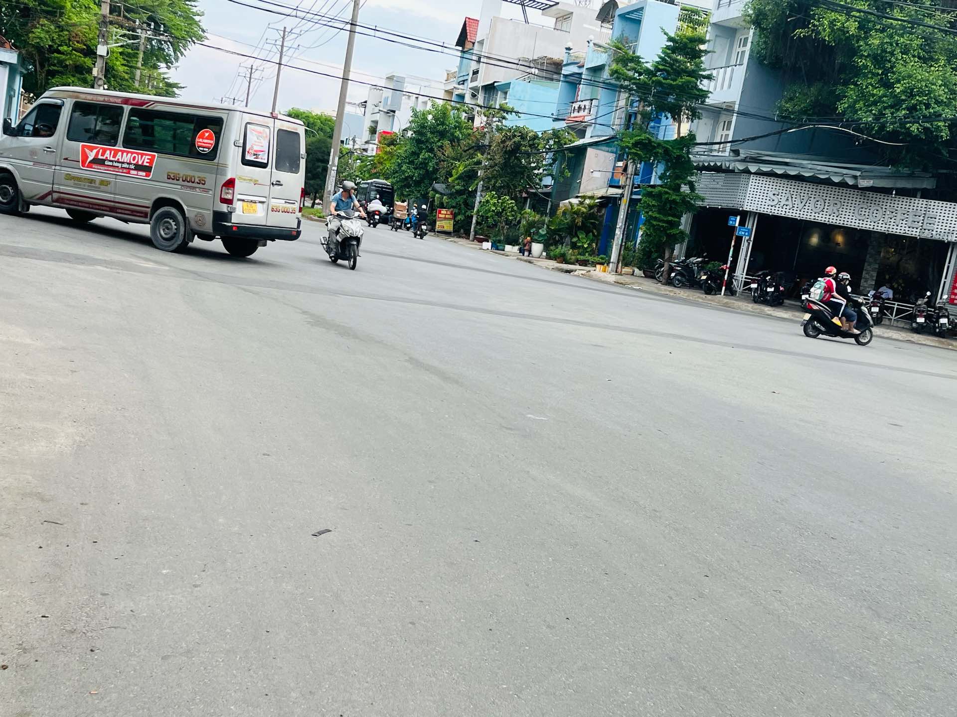 Bán Nhà 2 Lầu ST DT: 4x25m MT Đường CN11, P. Sơn Kỳ, Giá: 13.5 tỷ