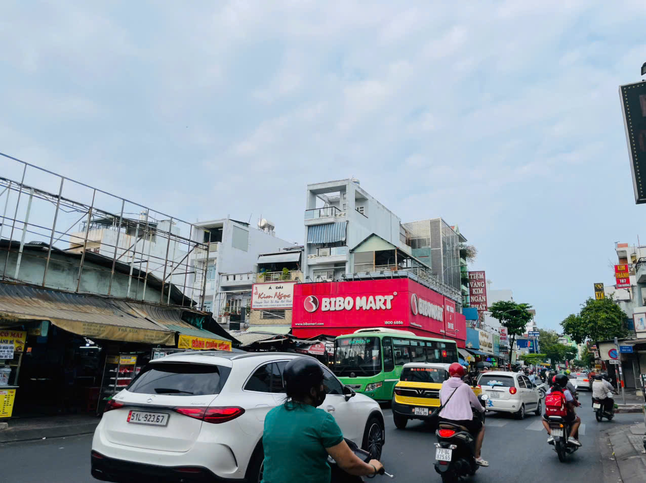 NHÀ ĐÚC 5 TẤM TÂN HƯƠNG – DT 4×18M – KHU DÂN TRÍ CAO – GIÁ 15 TỶ TL