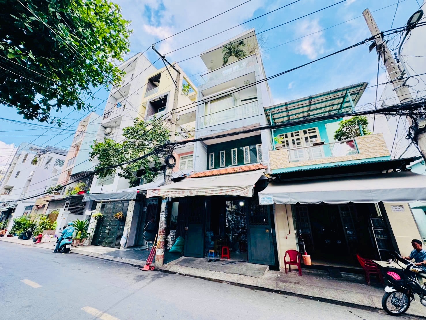 MT THÀNH CÔNG – DT 4×18M – GẦN NGÃ TƯ VƯỜN LÀI – GIÁ 11.9 TỶ TL