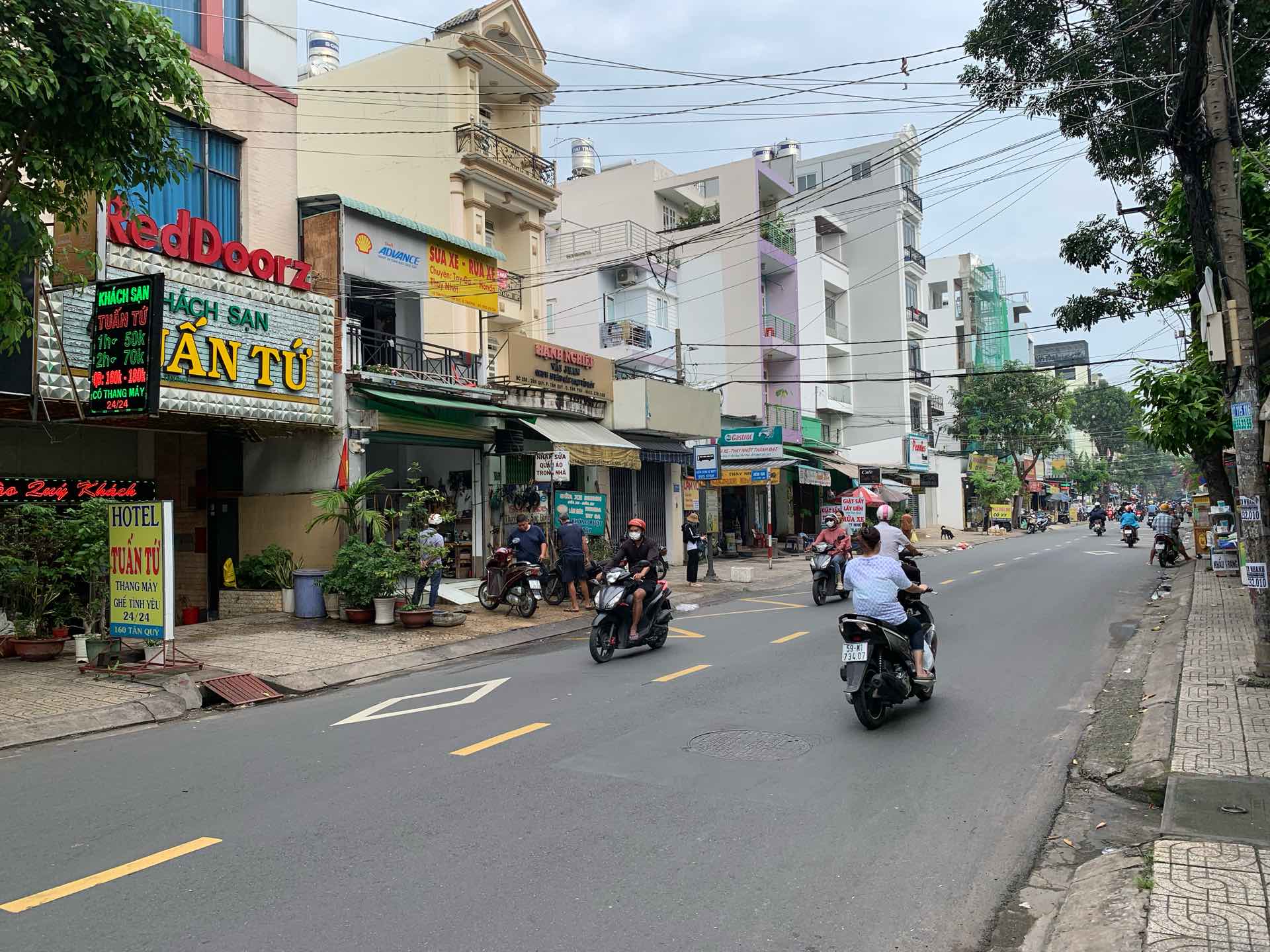 🏠 Bán Nhà Mặt Tiền Đường Tân Quý, Tân Phú, DT 5.1x19, Giá 19.5 Tỷ, 1 Trệt 4 Lầu Sân Thượng