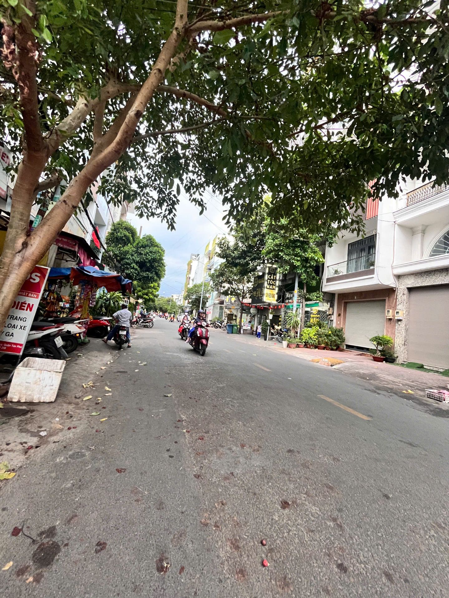 Bán Nhà Lầu 2MT trước sau DT: 5x26m MT Đường Nguyễn Súy, P. Tân Quý, Giá: 28 tỷ
