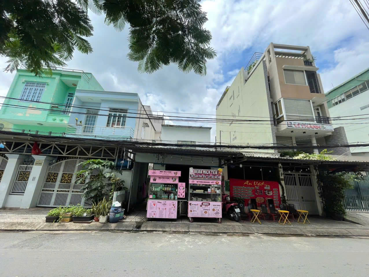 BÁN NHÀ MẶT TIỀN ĐƯỜNG SỐ 1 P. BHH ĐỐI DIỆN TRƯỜNG HỌC CẤP 3 - 5,1X28M - CẤP 4 - GIÁ 10,7 TỶ