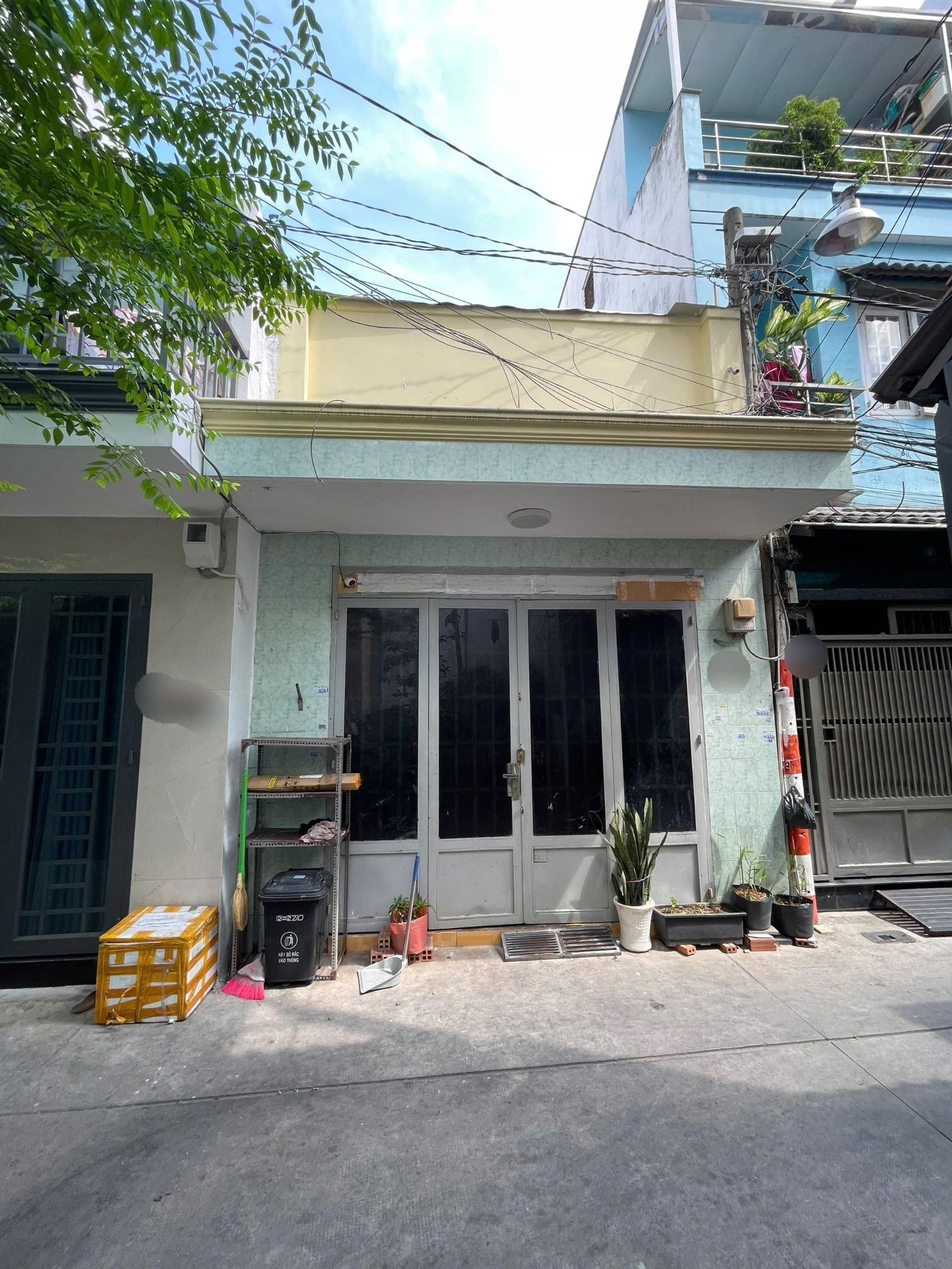 Bán nhà cấp 4 - Dt: 4x10m Giá 4,65 tỷ - Đường Tây Thạnh hẻm 4m Ngay gần chợ và trường ĐH Công Thươn