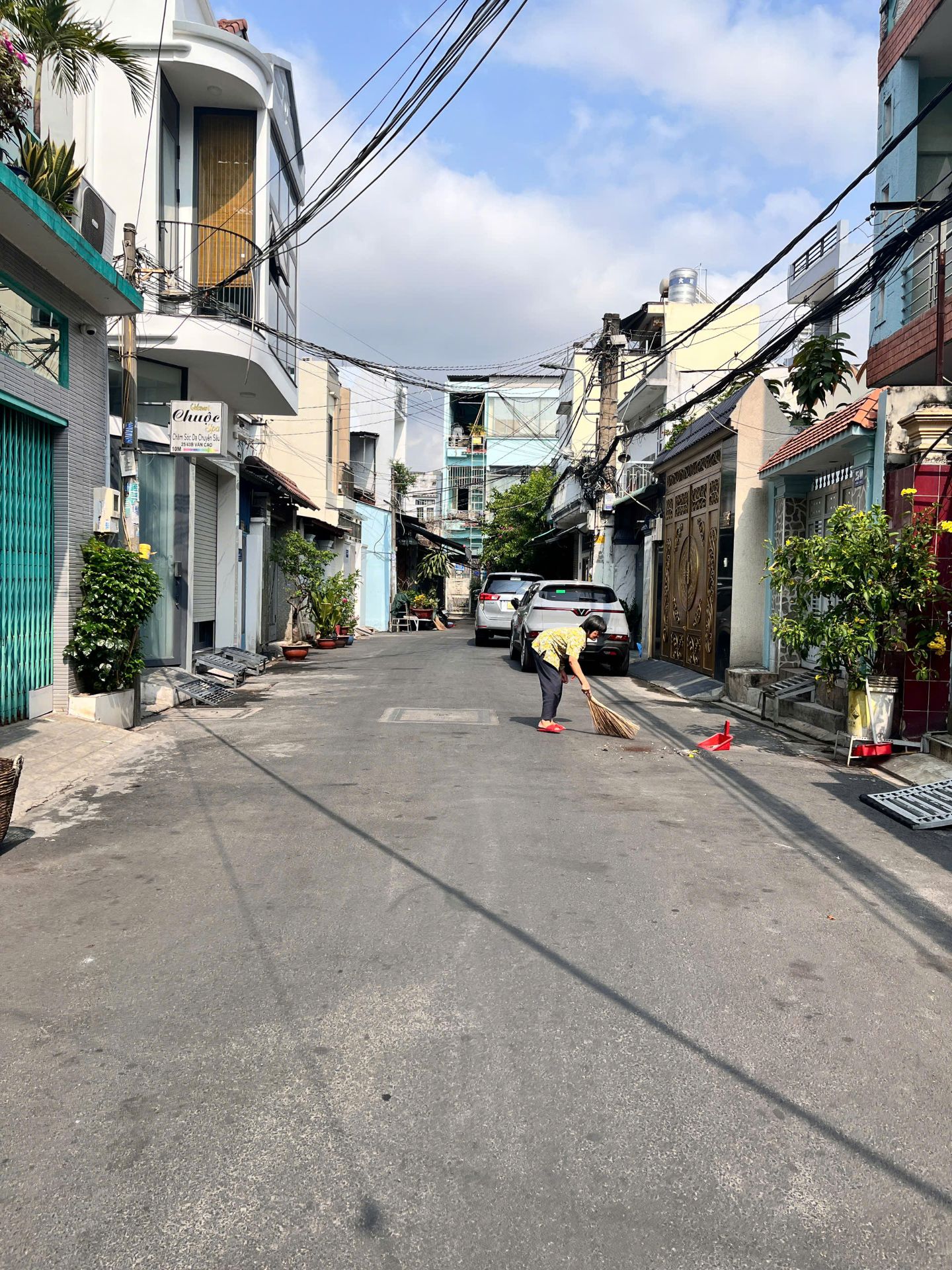 bán nhà Văn Ca0 (4x20m lầu 4PN mới tiện vào ở, vị trí đẹp giá tốt khu vực) 7.8 tỷ Call 0788315668
