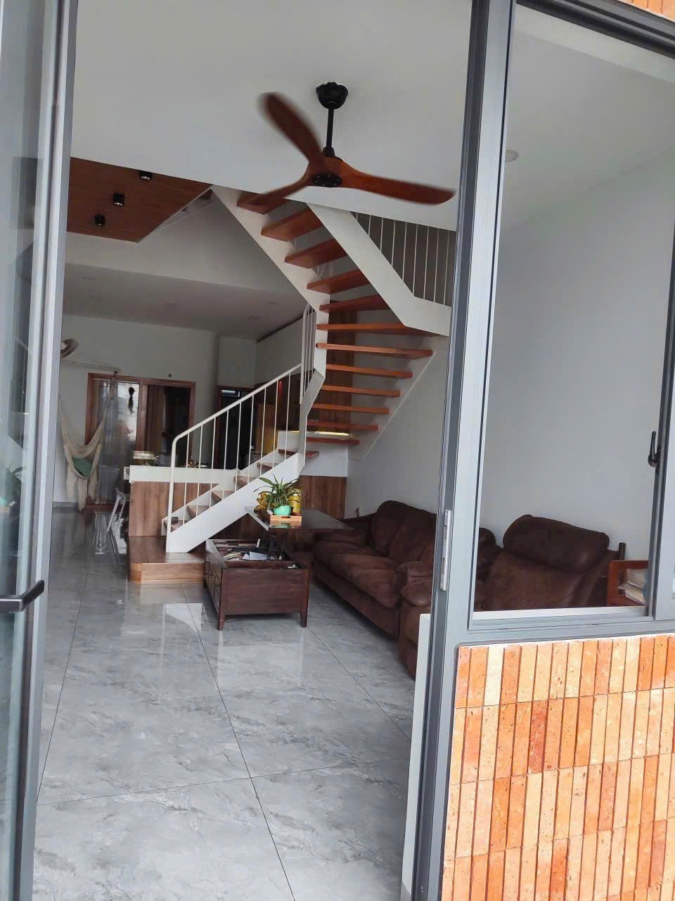 🔥Siêu phẩm nhà phố cực đẹp chỉ 9T sở hữu ngay 4x15,3 5 tấm BTCT , thích hợp vừa ở vừa KD cực tốt
