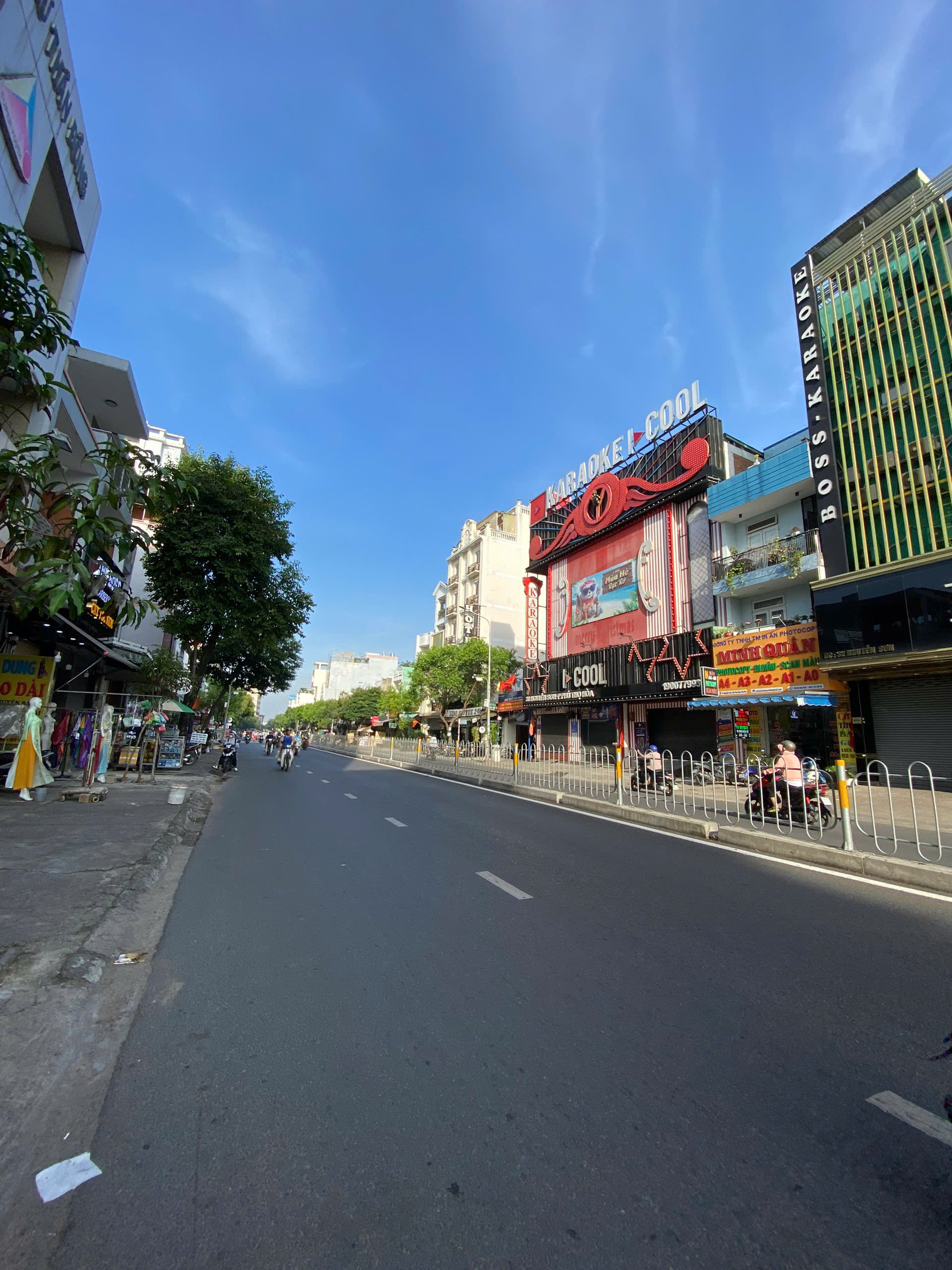🔥 Nguyễn Sơn – 4.1x27m, Nhà 4.5 Tầng, 112m² Đất, Mặt Tiền Hiếm, Giá 20 Tỷ