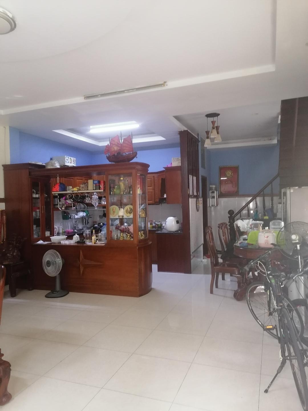 Bán Nhà Lầu DT: 6x10.3m Hẻm 1/ Đường Dương Đức Hiền, P. Tây Thạnh, Giá: 7.7 tỷ
