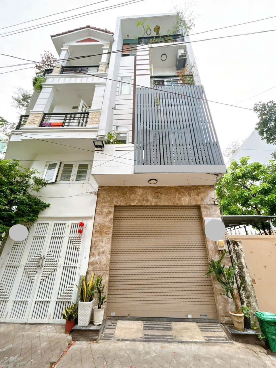 Nhà Chính Chủ HXH Nhựa Tân Quý (DT 4mx13M), đúc trệt + 2 lầu, Gía Chỉ 8,7 Tỷ tl.
