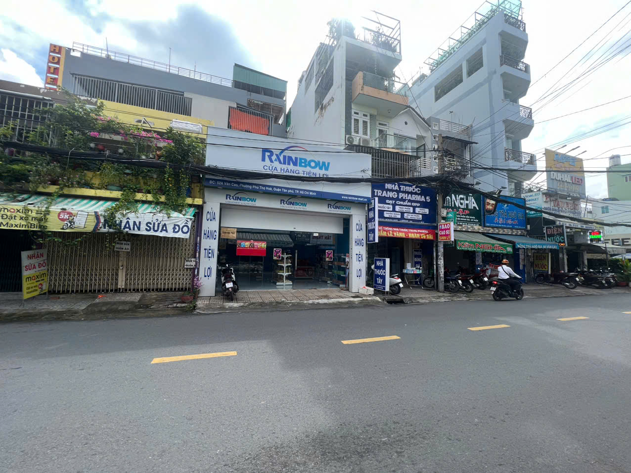 BÁN NHÀ MẶT TIỀN KINH DOANH ĐƯỜNG VĂN CAO (6.4m x 12.5m )- CẤP 4-GIÁ 14 TỶ – VỊ TRÍ ĐẮC ĐỊA
