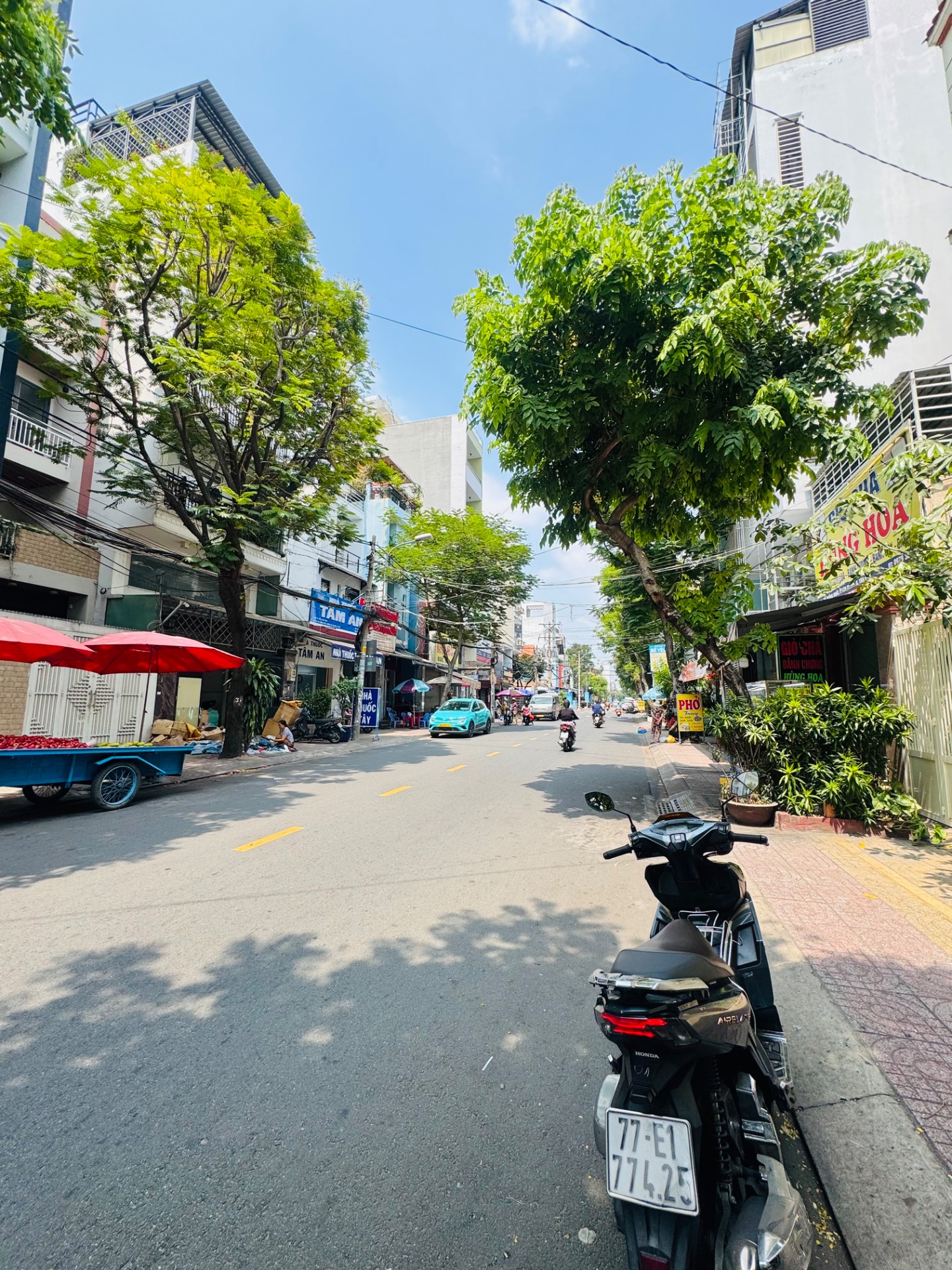 MTKD THỐNG NHẤT - TÂN THÀNH DT: 4x19M ( 3 Lầu ST) - 13.5 TỶ TL