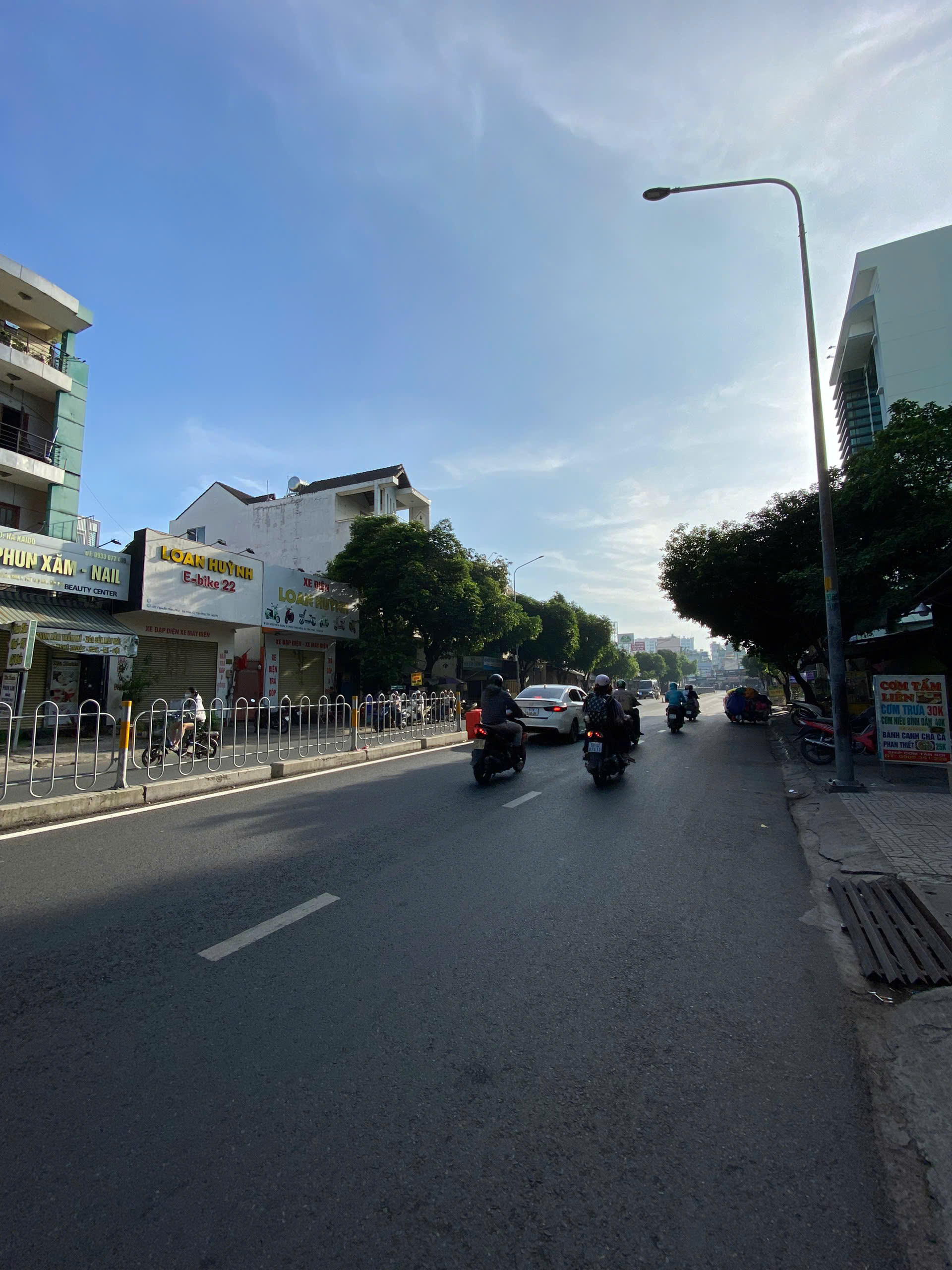 🔥 MẶT TIỀN NGUYỄN SƠN – 4.1x27m, DT 112.13m² – 3 LẦU ST – DÒNG TIỀN 27 TRIỆU/THÁNG – CHỈ 20 TỶ