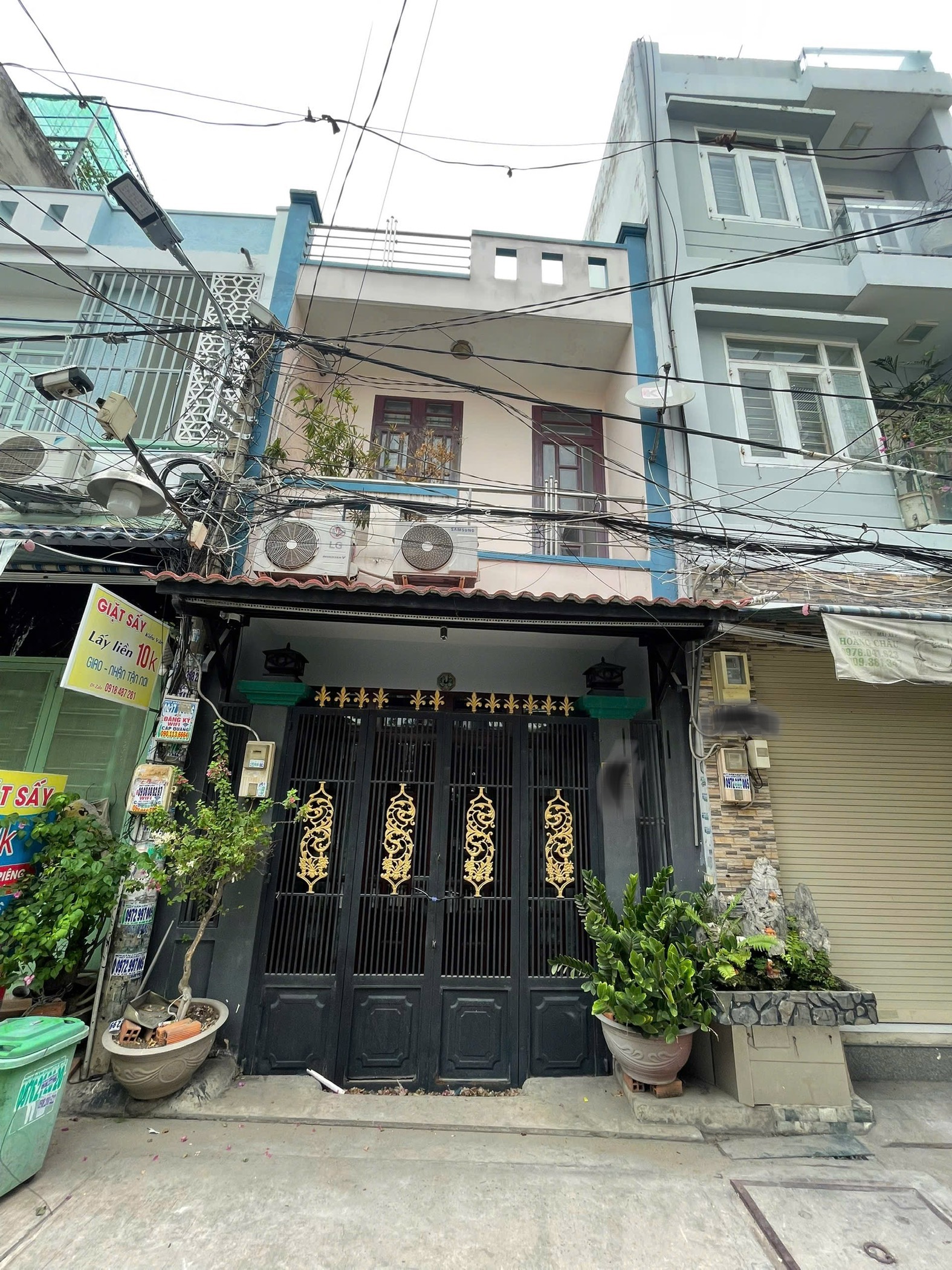🔥Nhà sát Aeon tân phú chỉ 4T57 TL DT:4x10 vuông vứt ,phù hợp A/c cho thuê hoặc giữ TS tiềm năng 🥰