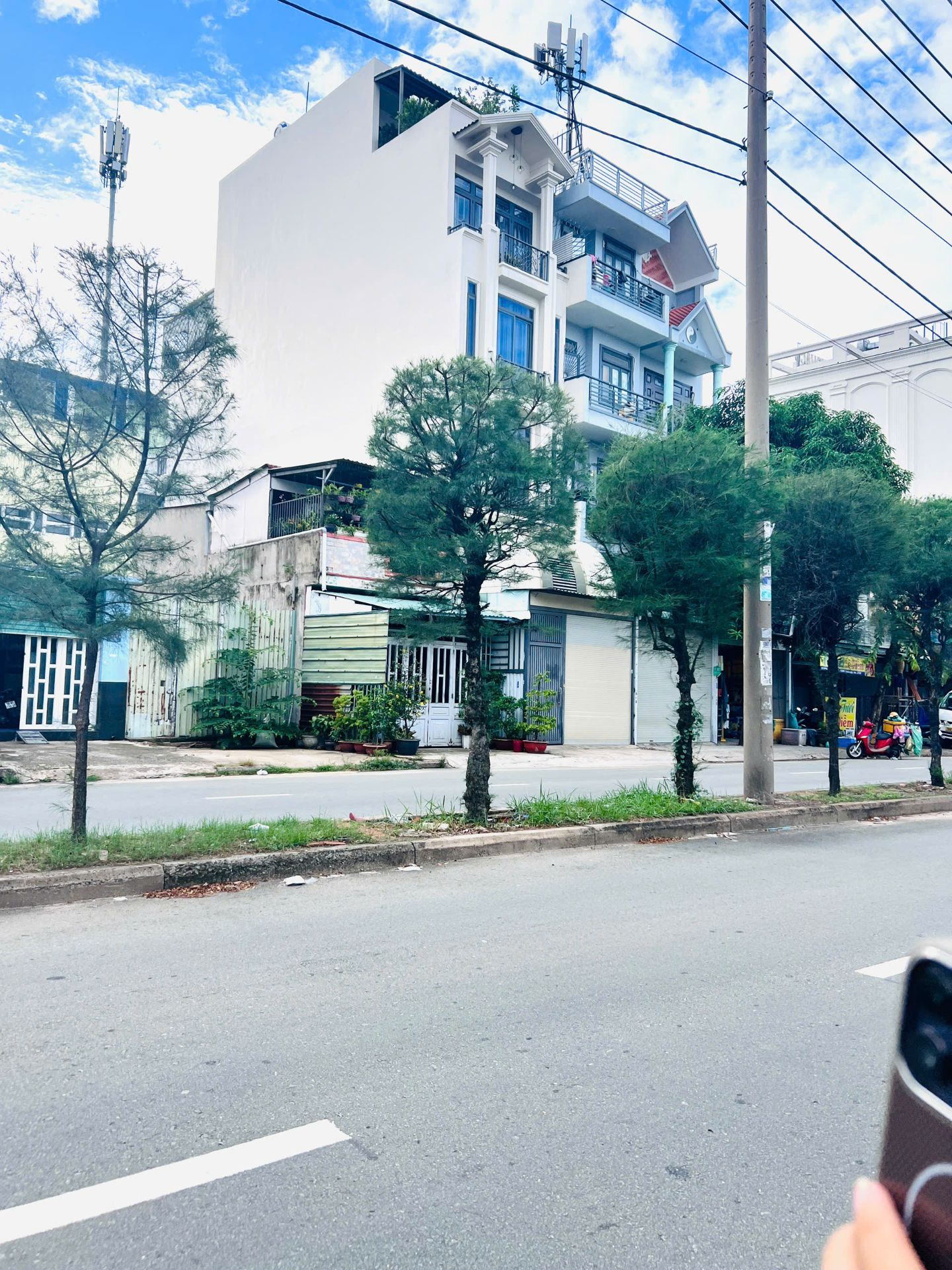 🏡 Nhà Mặt Tiền CN11 – Đường 25m nối Lê Trọng Tấn, 2 Tầng - Giá Chỉ 8.3 Tỷ TL