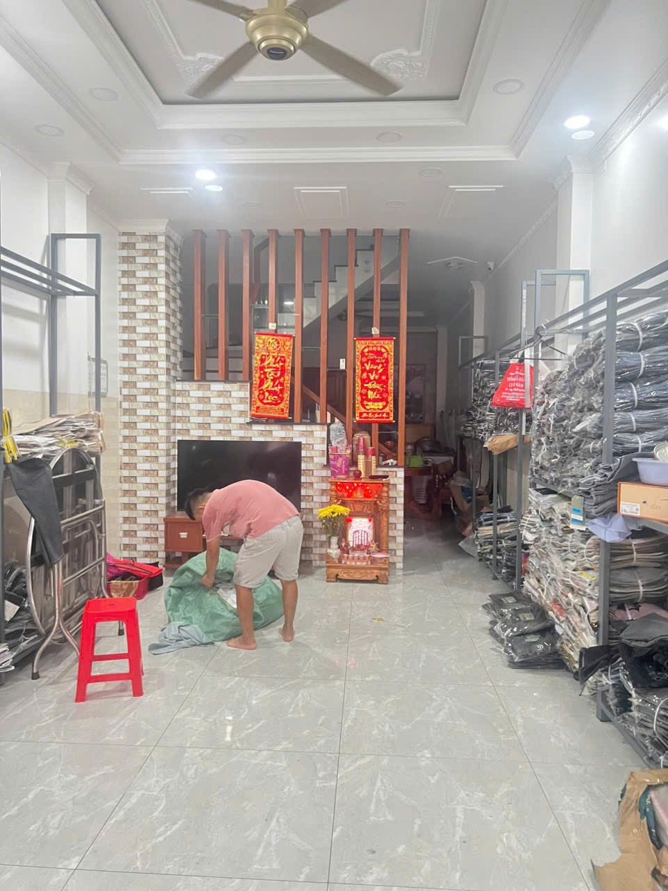 Mặt tiền đường Bùi Xuân Phái ngay trường Đại Học Công Nghệ Thực Phầm dt 4mx15m 1 lầu giá 7 tỷ