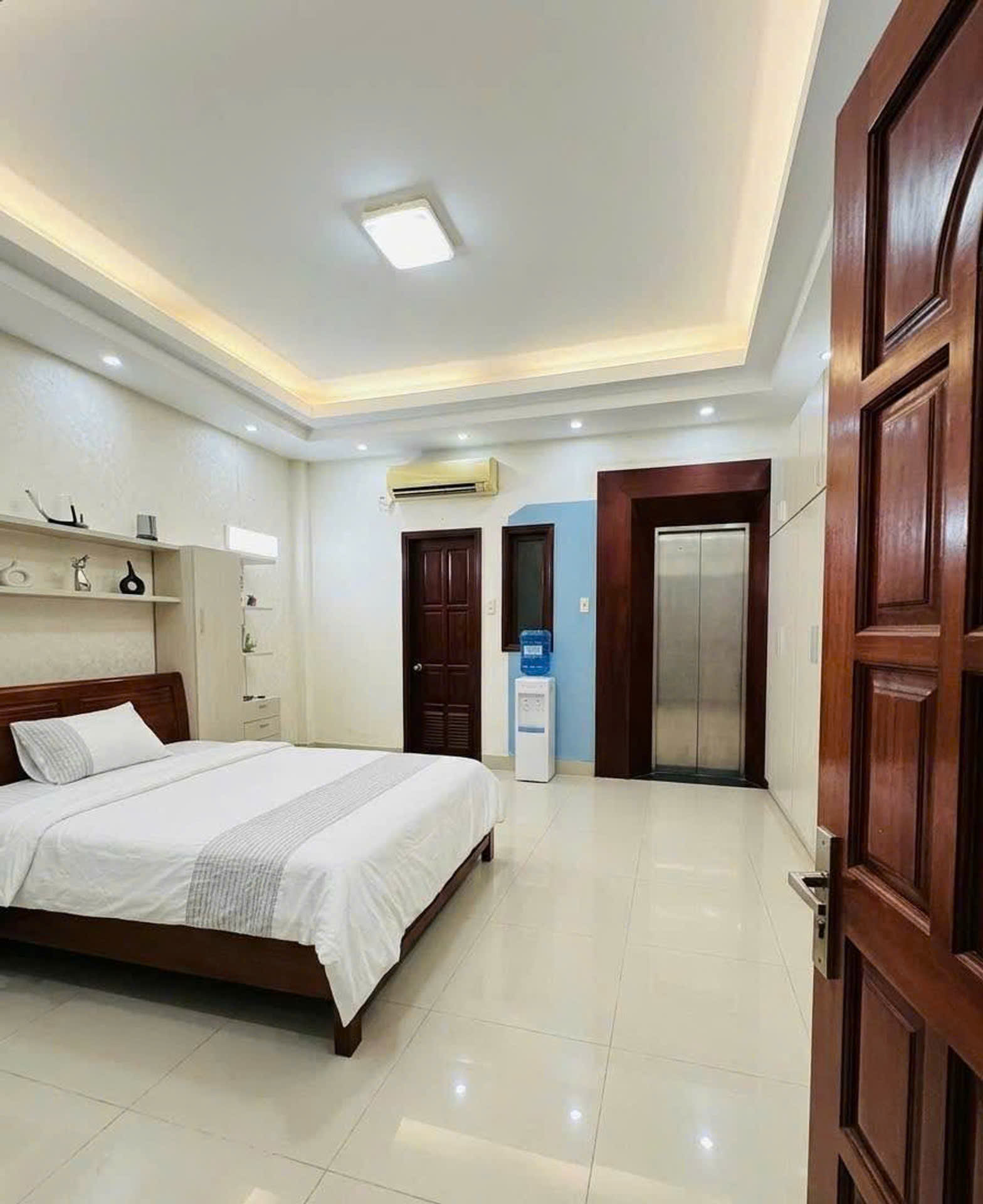 🔥 Tân Hương – 5x20m, Nhà 5 Tầng Thang Máy, 100m² Đất, Hẻm Xe Hơi 6m, Giá 12 Tỷ