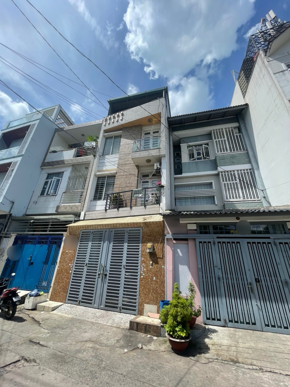 Bán nhà BTĐ -Hẻm 8 m thông,vị trí đường đẹp Trương phước Phan