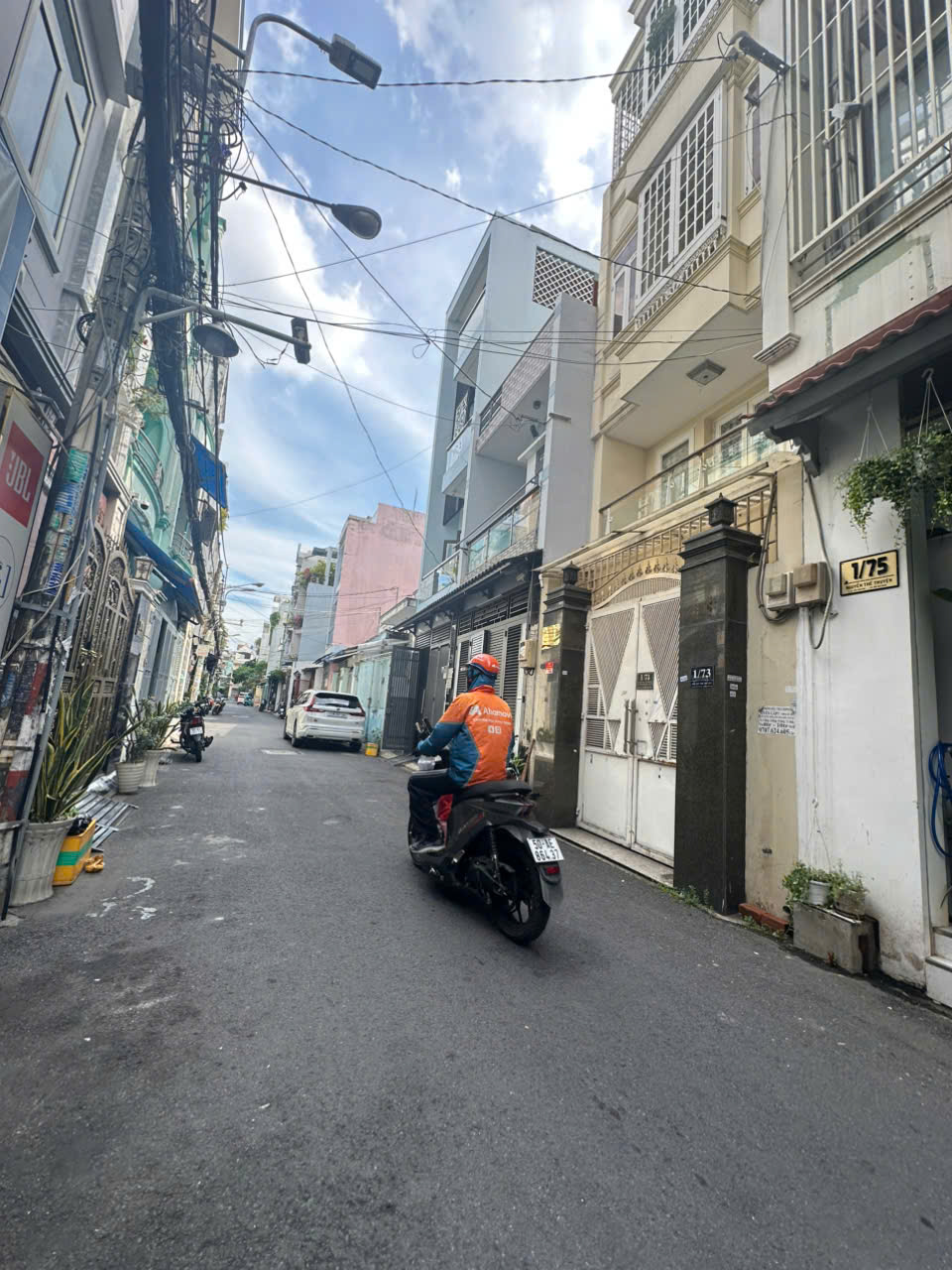 Hẻm 1/ Nguyễn Thế Truyện_p.Tân Sơn Nhì_Tân Phú, DT: 4.3x17m, 2 lầu, Giá: 12 tỷ tl