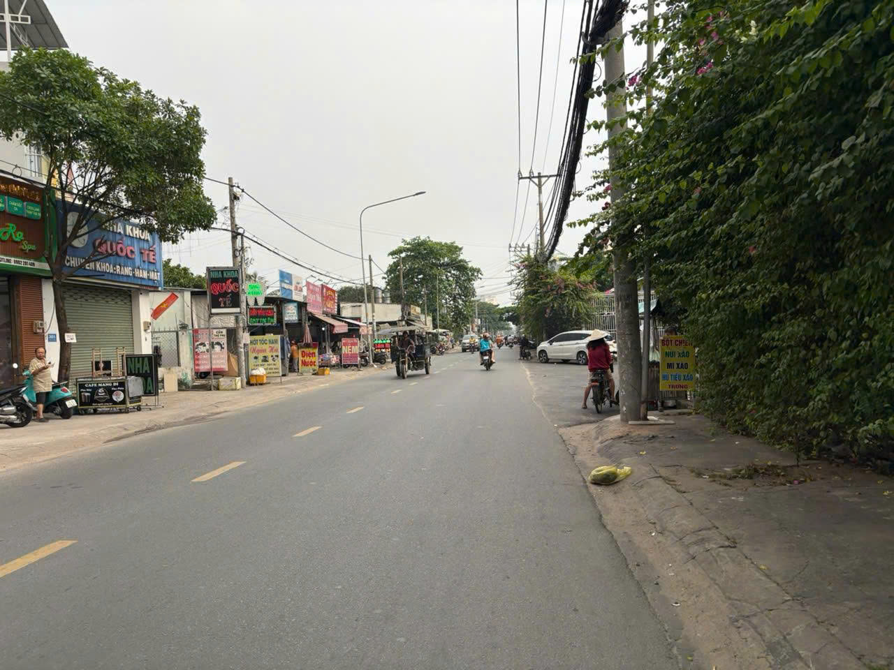 Bán Nhà Cấp 4 Mặt Tiền Kinh Doanh Đường Tân Hòa Đông DT 4x30m Giá 11 Tỷ.