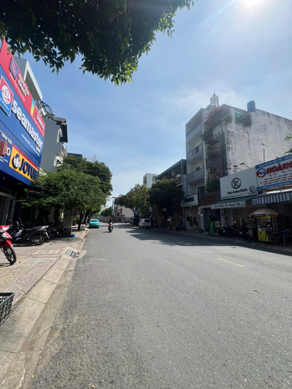 Bán Nhà Lửng DT: 5.5x15m MT Đường Trịnh Đình Trọng, P. Hòa Thạnh, Giá: 8.5 tỷ
