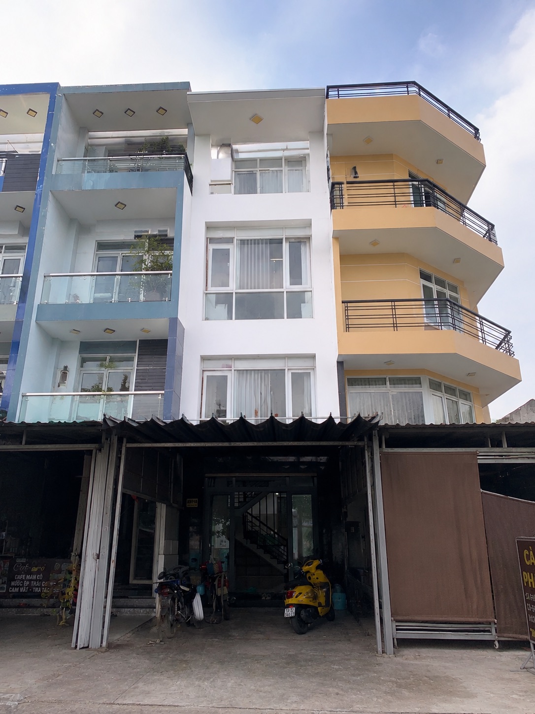 🔥Nhà vị trí đẹp ko LG xây mới 4,5 tấm DT:4x14 chỉ 9T TL mạnh , gần Aeon Tân Phú 🥰