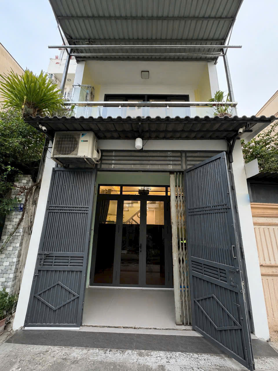 🏡 NHÀ ĐẸP 2 TẦNG . GIÁ TỐT CHỈ 4.48 TỶ – HẺM 5M CHIẾN LƯỢC 🏡
