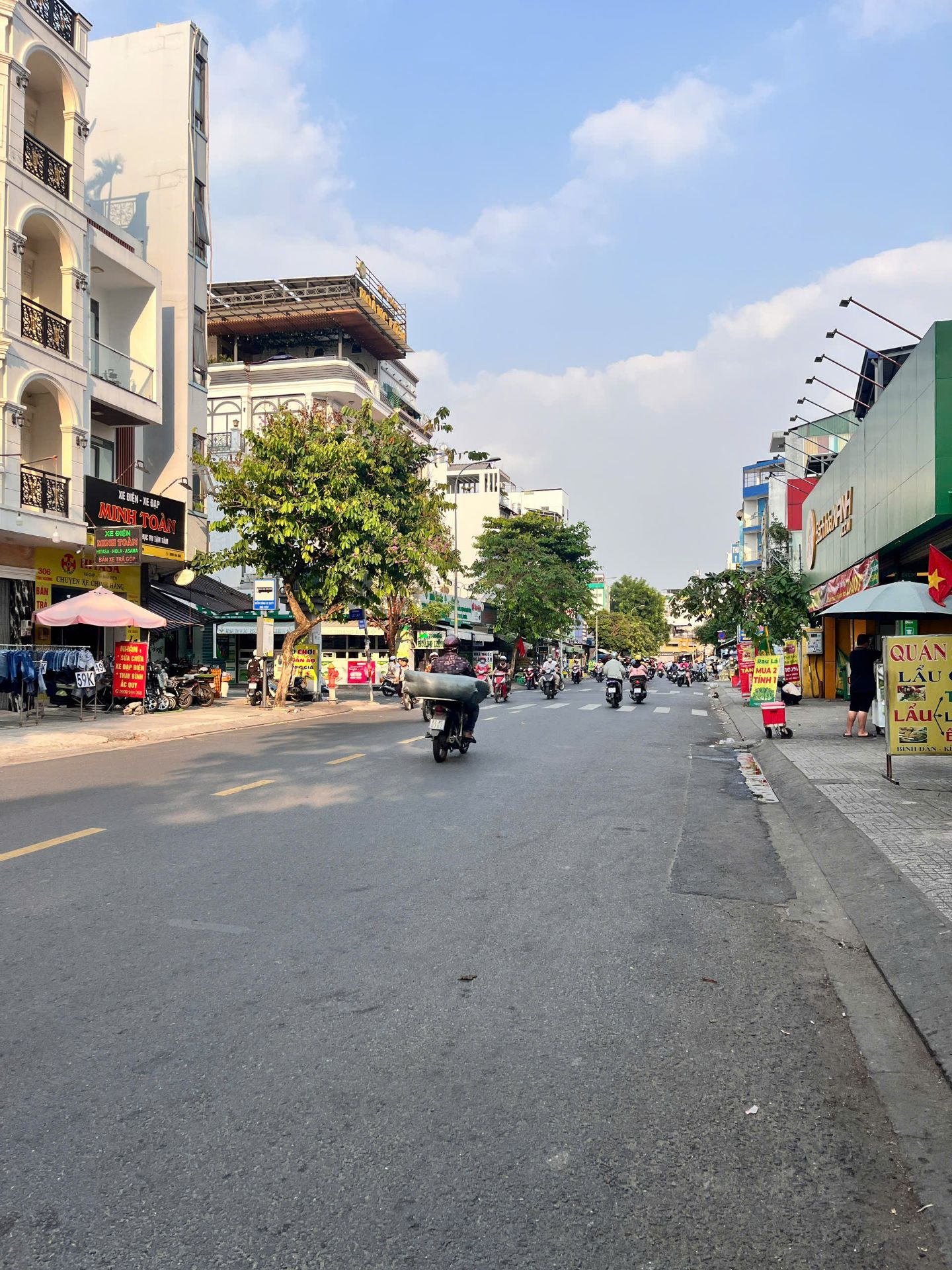 Nhà Mặt Tiền Tân Hương – 4x16m – cho thuê 17tr/tháng – giá 12.8 tỷ
