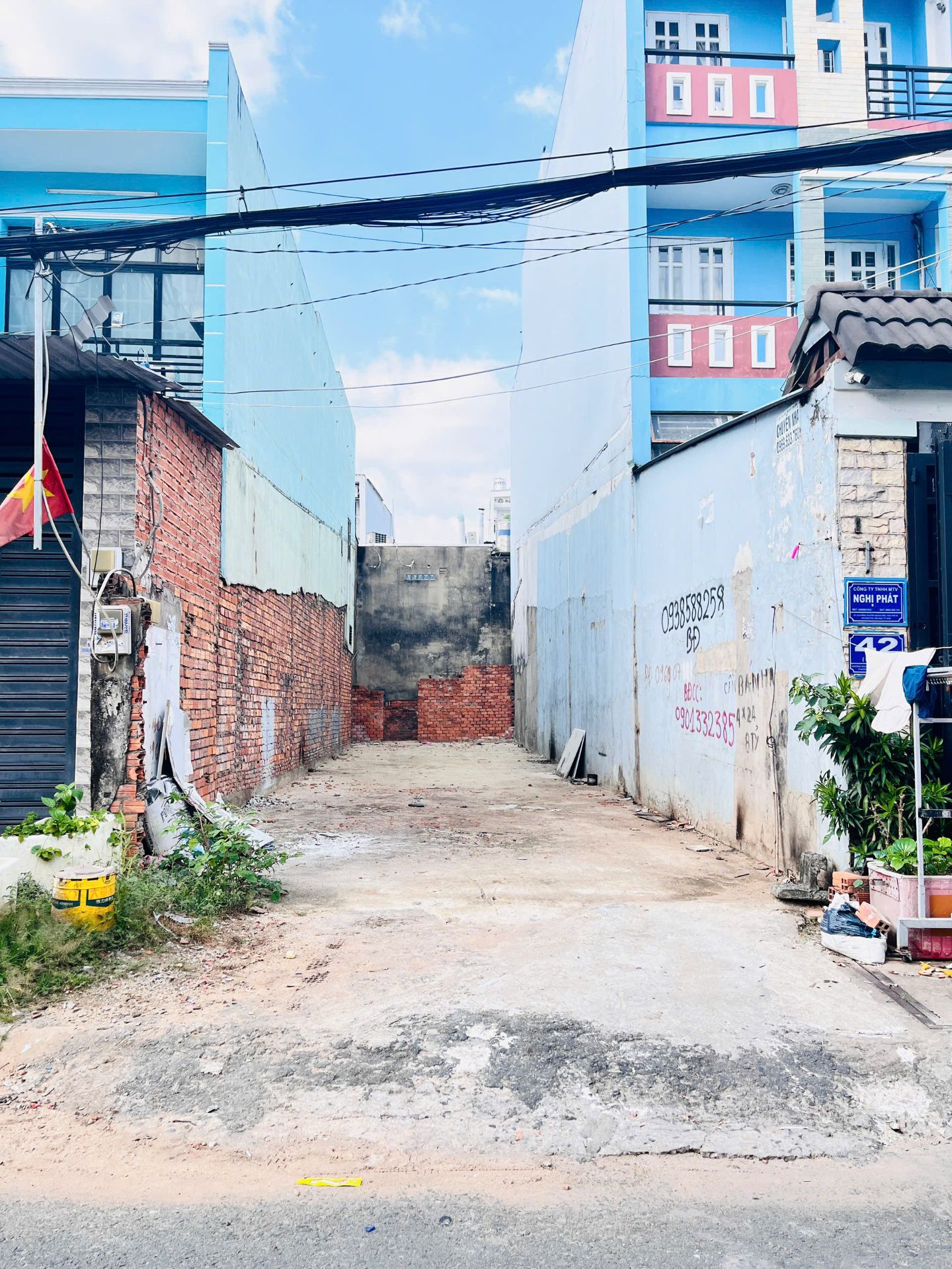 Bán nhà đường Nguyễn Quang Diêu, Tân Quý, 5m x 26m, cấp 4, giá 12,7 tỷ •