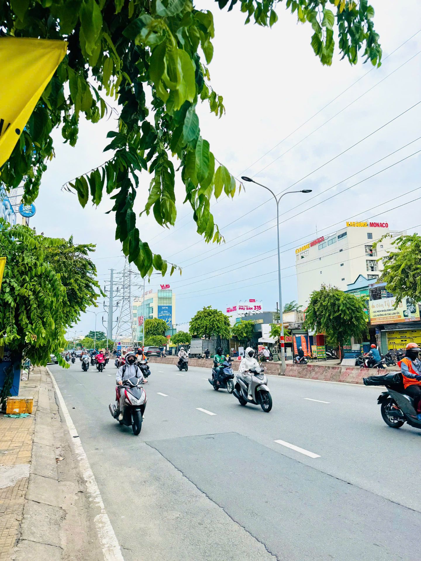 Bán Nhà Lầu DT: 4x22.5m MT Đường Lê Trọng Tấn, P. Sơn Kỳ, Giá: 14.5 tỷ